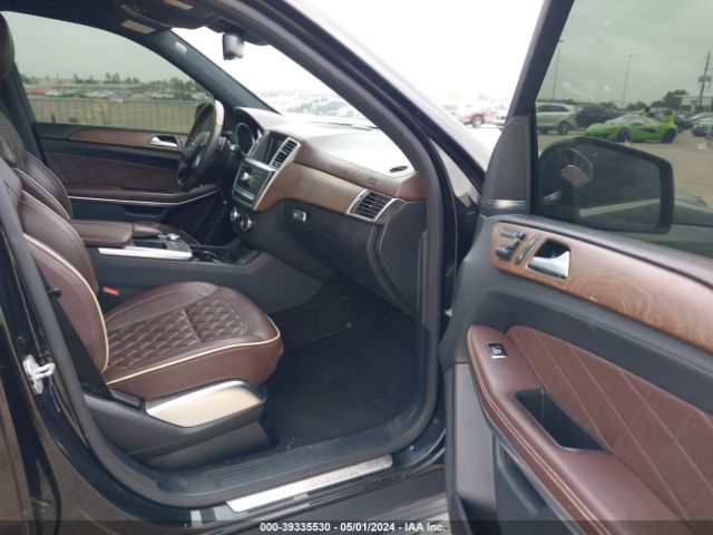 Photo 4 VIN: 4JGDF7DEXDA157304 - MERCEDES-BENZ GL 550 