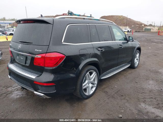 Photo 3 VIN: 4JGDF7DEXGA643406 - MERCEDES-BENZ GL-CLASS 