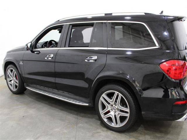 Photo 6 VIN: 4JGDF7EE6FA519209 - MERCEDES-BENZ GL-CLASS 