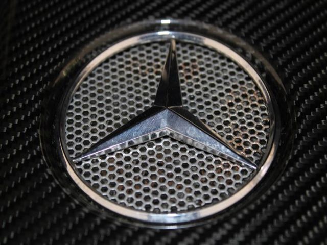 Photo 9 VIN: 4JGDF7EE6FA519209 - MERCEDES-BENZ GL-CLASS 