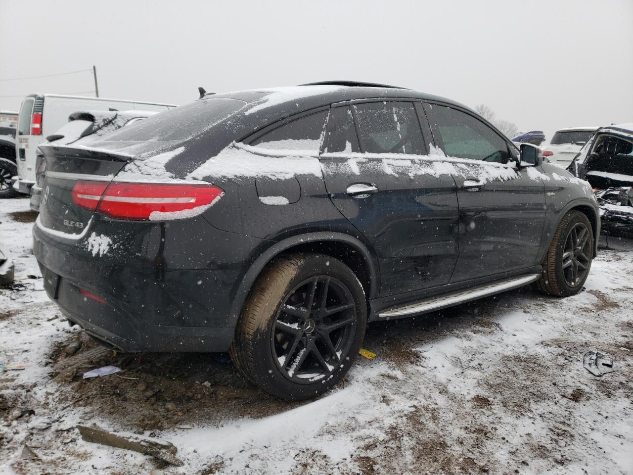 Photo 2 VIN: 4JGED6EB0KA154515 - MERCEDES-BENZ GLE 