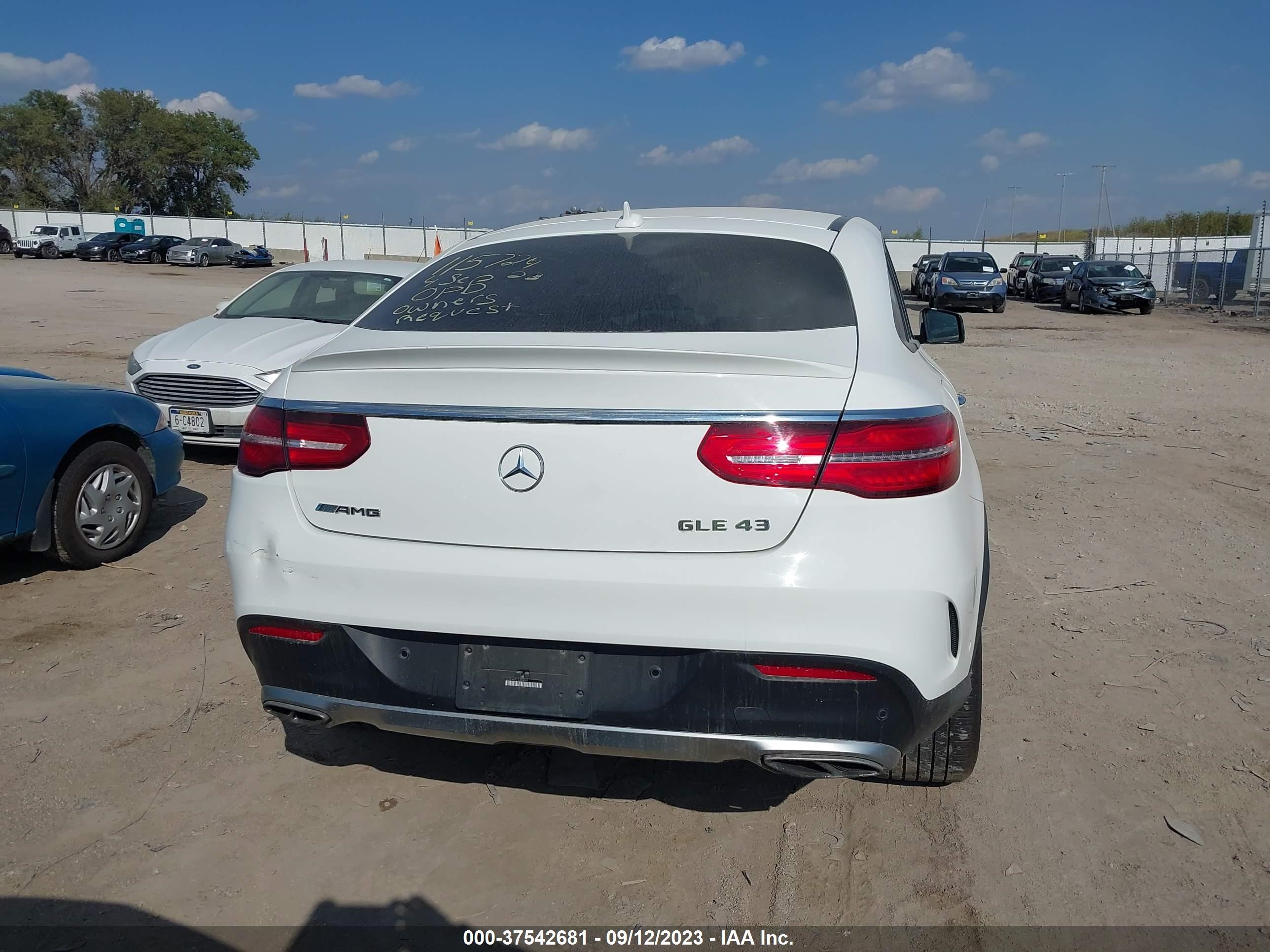 Photo 15 VIN: 4JGED6EB2JA104097 - MERCEDES-BENZ GLE 