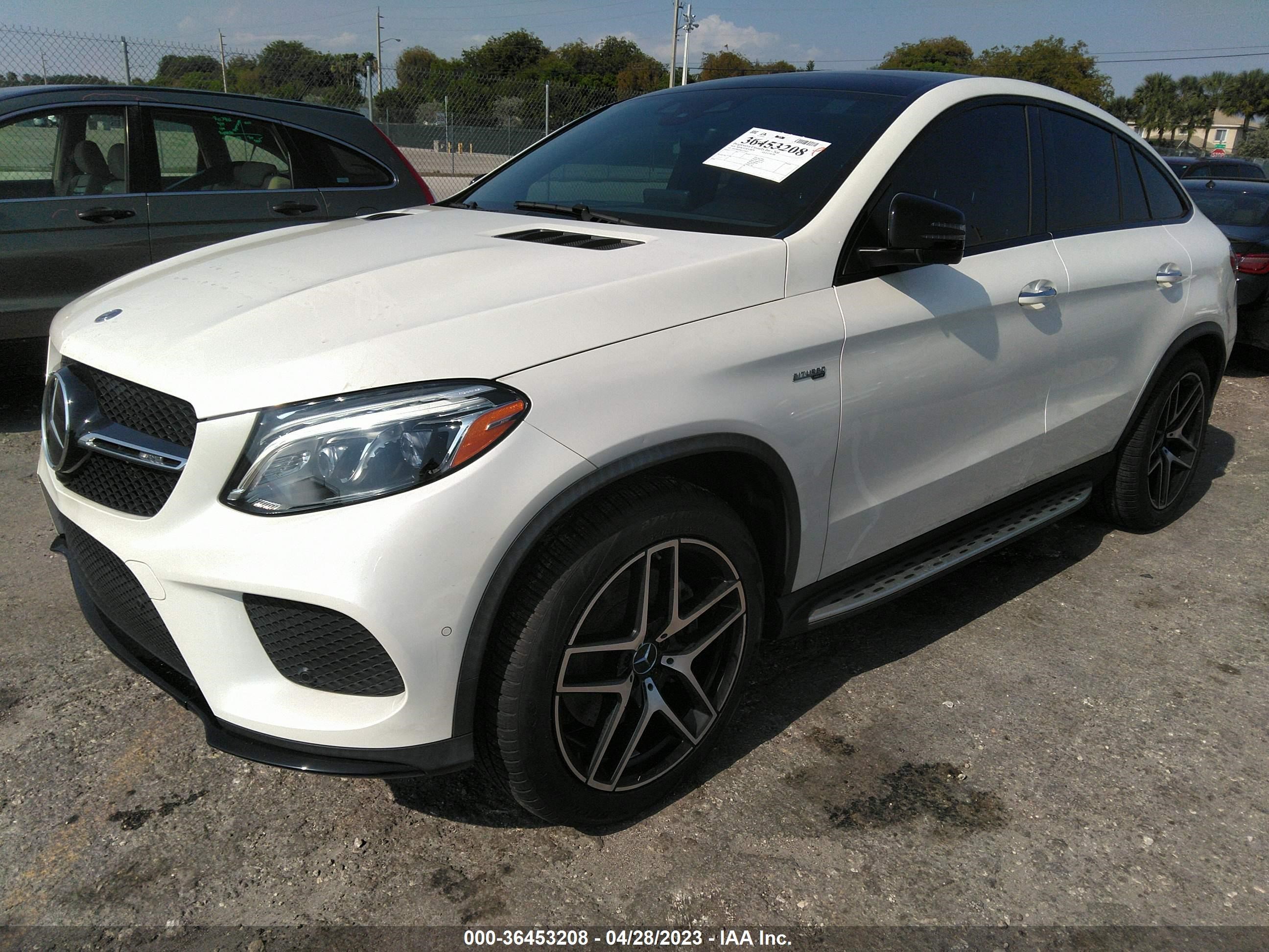 Photo 1 VIN: 4JGED6EB5KA151657 - MERCEDES-BENZ GLE 