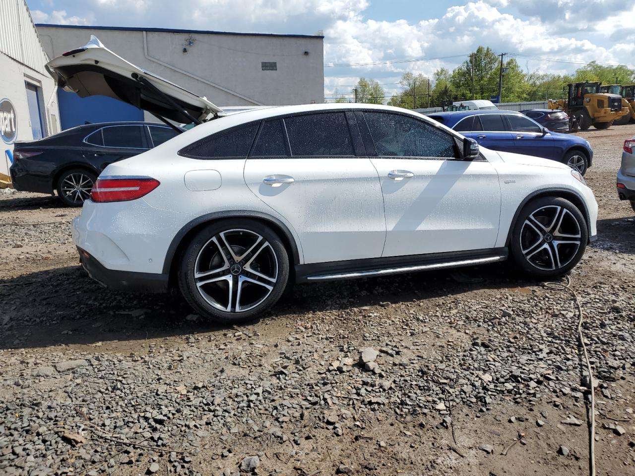 Photo 2 VIN: 4JGED6EBXJA122587 - MERCEDES-BENZ GLE 