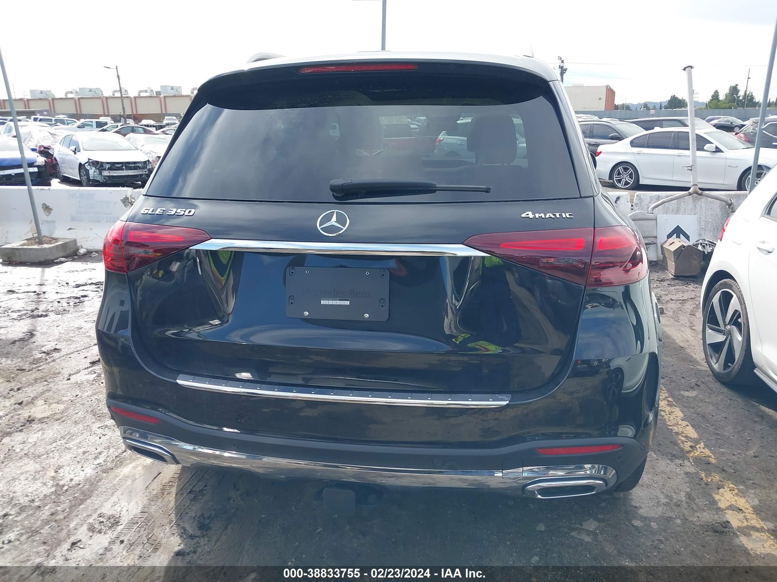 Photo 16 VIN: 4JGFB4FB0RA981535 - MERCEDES-BENZ GLE 