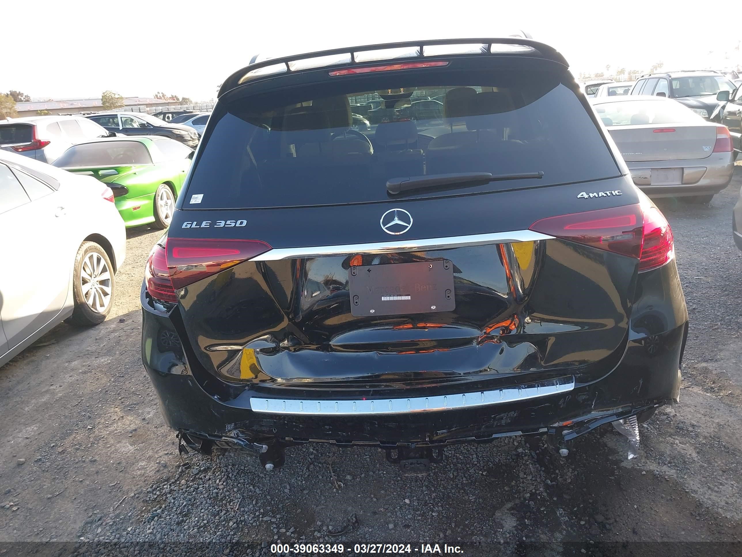 Photo 15 VIN: 4JGFB4FB1RB135912 - MERCEDES-BENZ NULL 