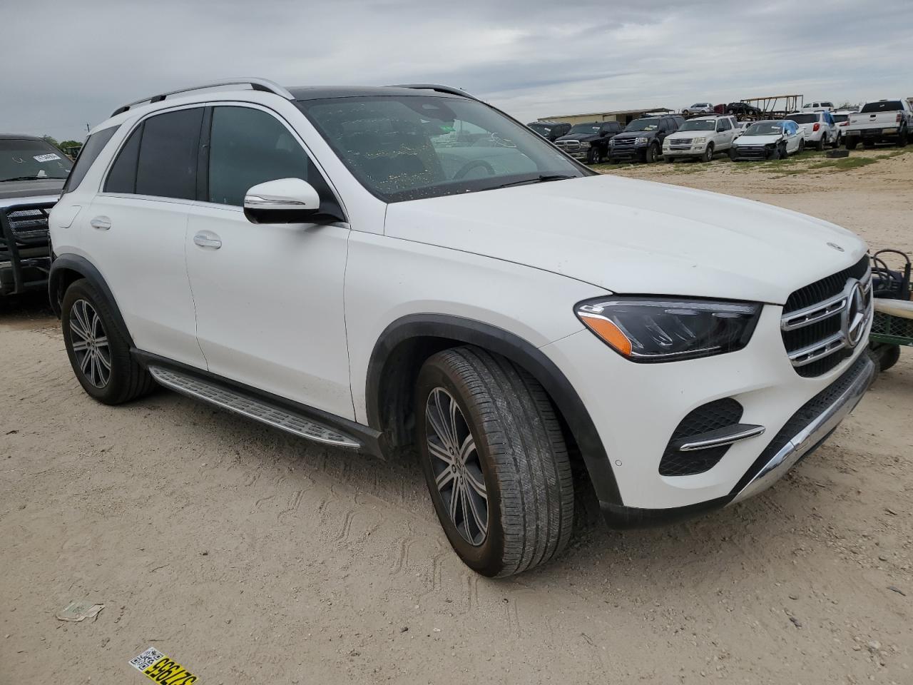 Photo 3 VIN: 4JGFB4FB5RA998797 - MERCEDES-BENZ GLE 