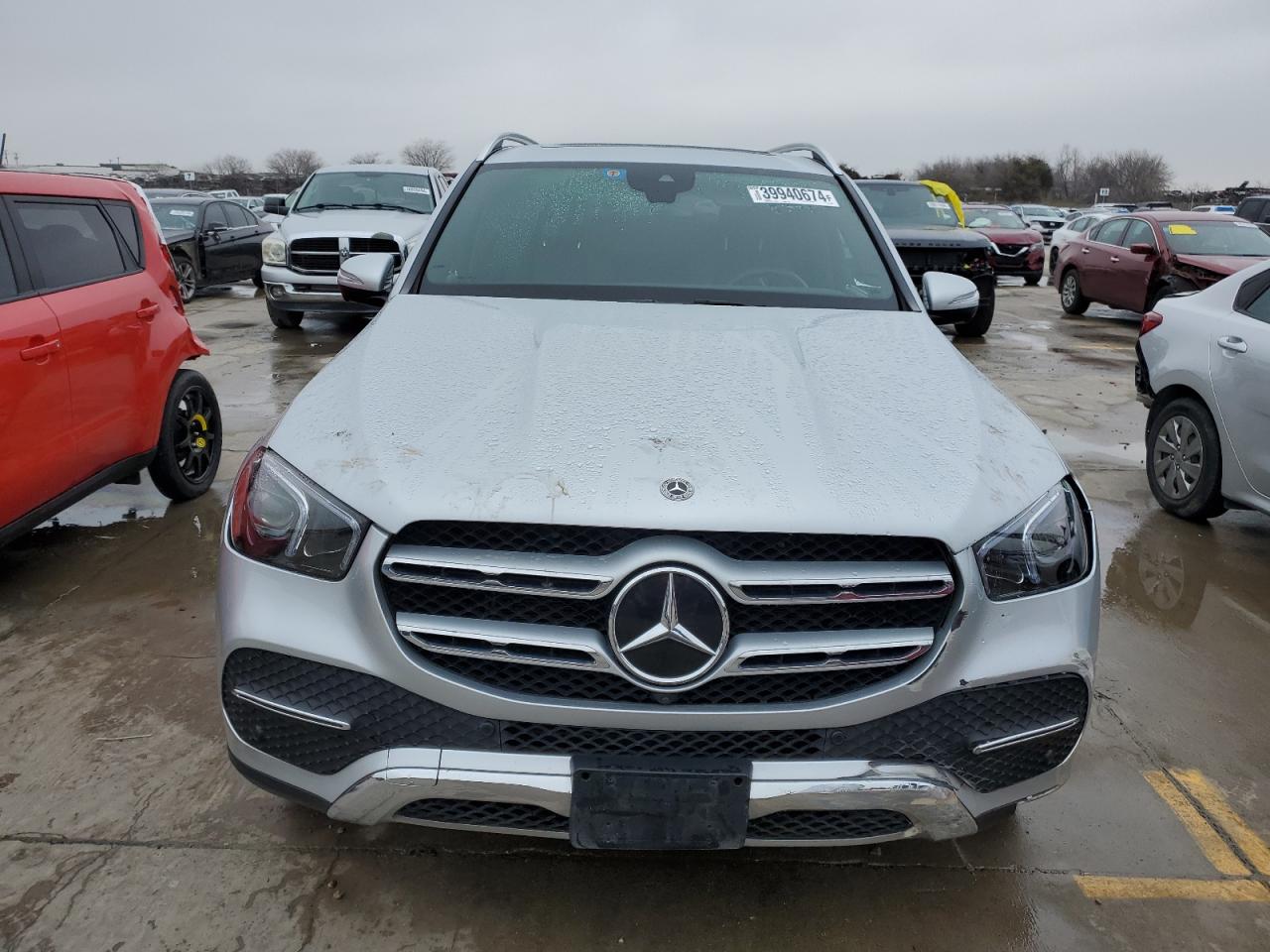 Photo 4 VIN: 4JGFB4JB8LA105911 - MERCEDES-BENZ GLE 