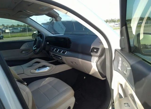 Photo 4 VIN: 4JGFB4JEXLA128827 - MERCEDES-BENZ GLE 