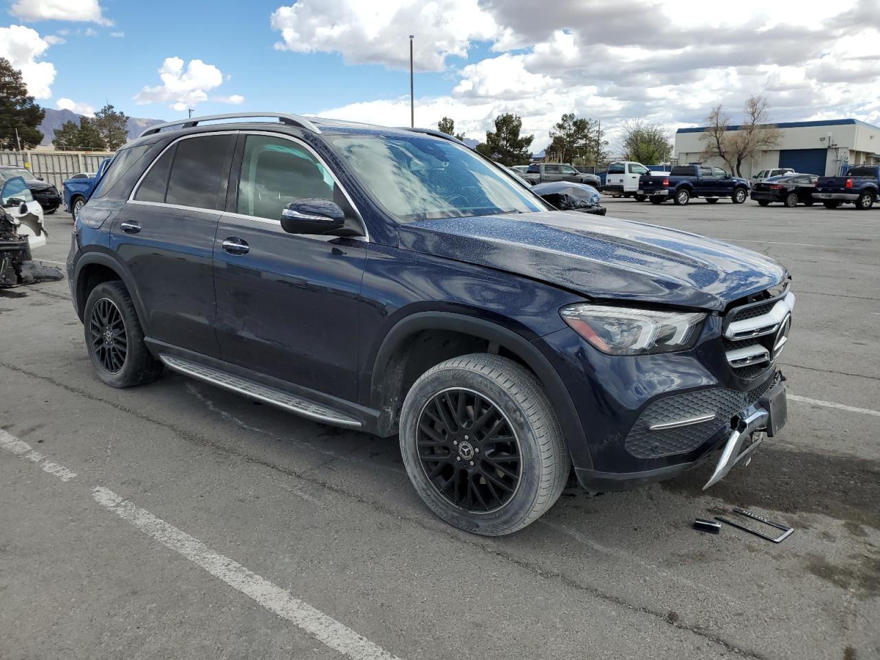 Photo 3 VIN: 4JGFB4KB0LA010595 - MERCEDES-BENZ GLE 