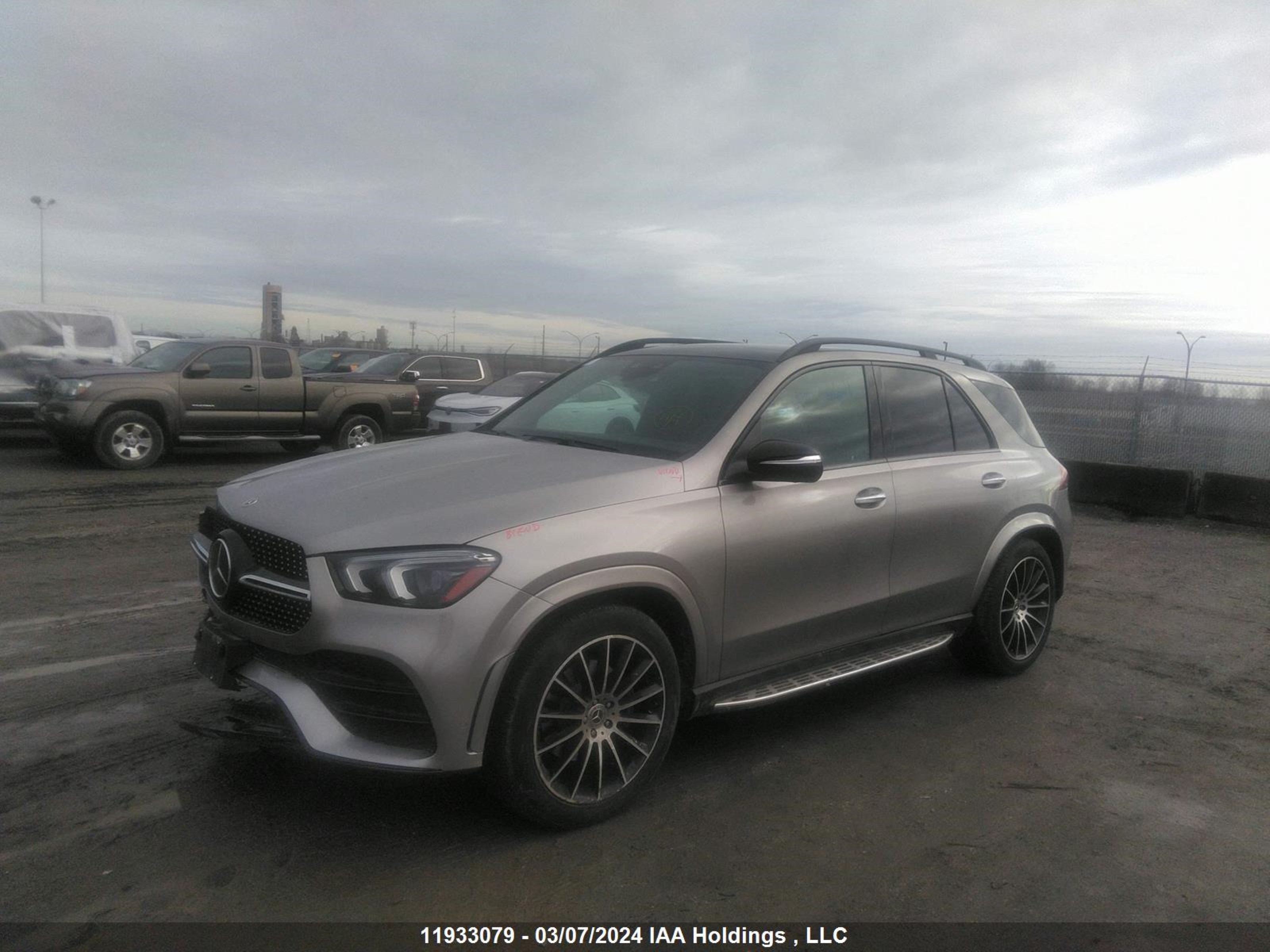 Photo 1 VIN: 4JGFB4KB2MA571155 - MERCEDES-BENZ GLE 