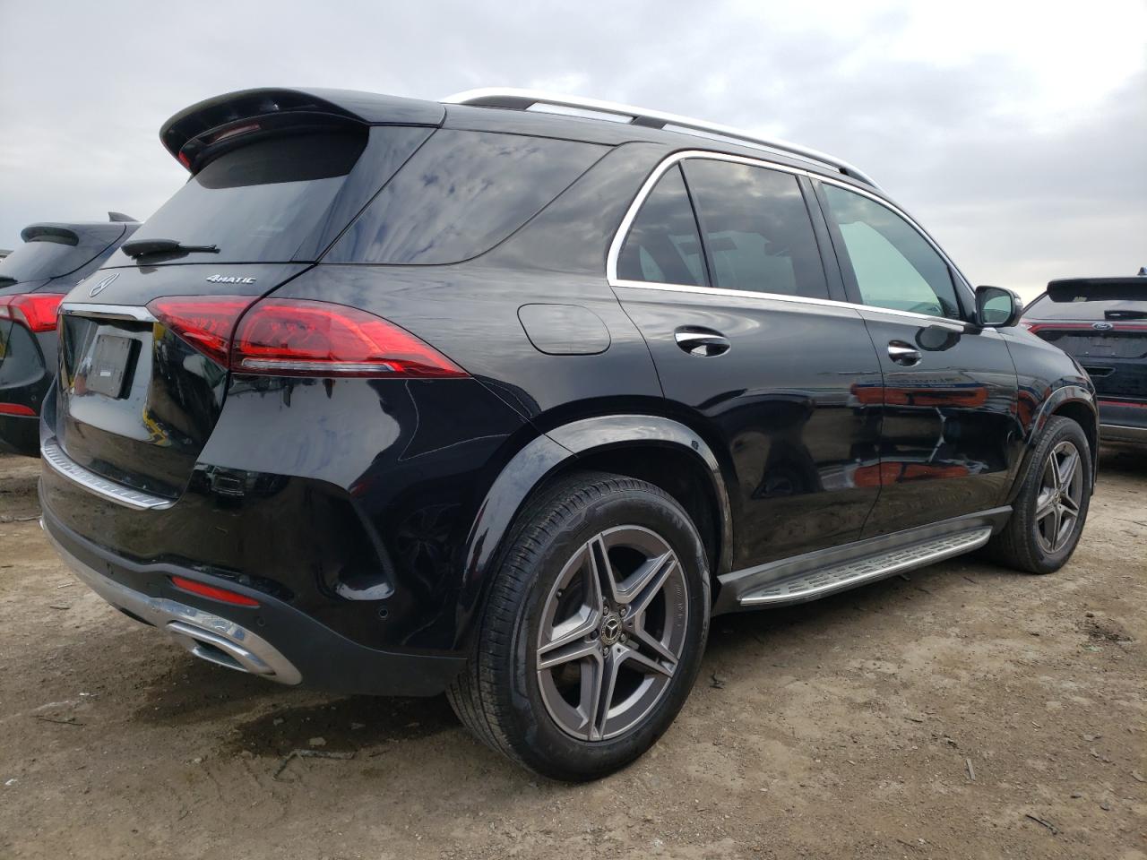 Photo 2 VIN: 4JGFB4KB2NA729317 - MERCEDES-BENZ GLE 