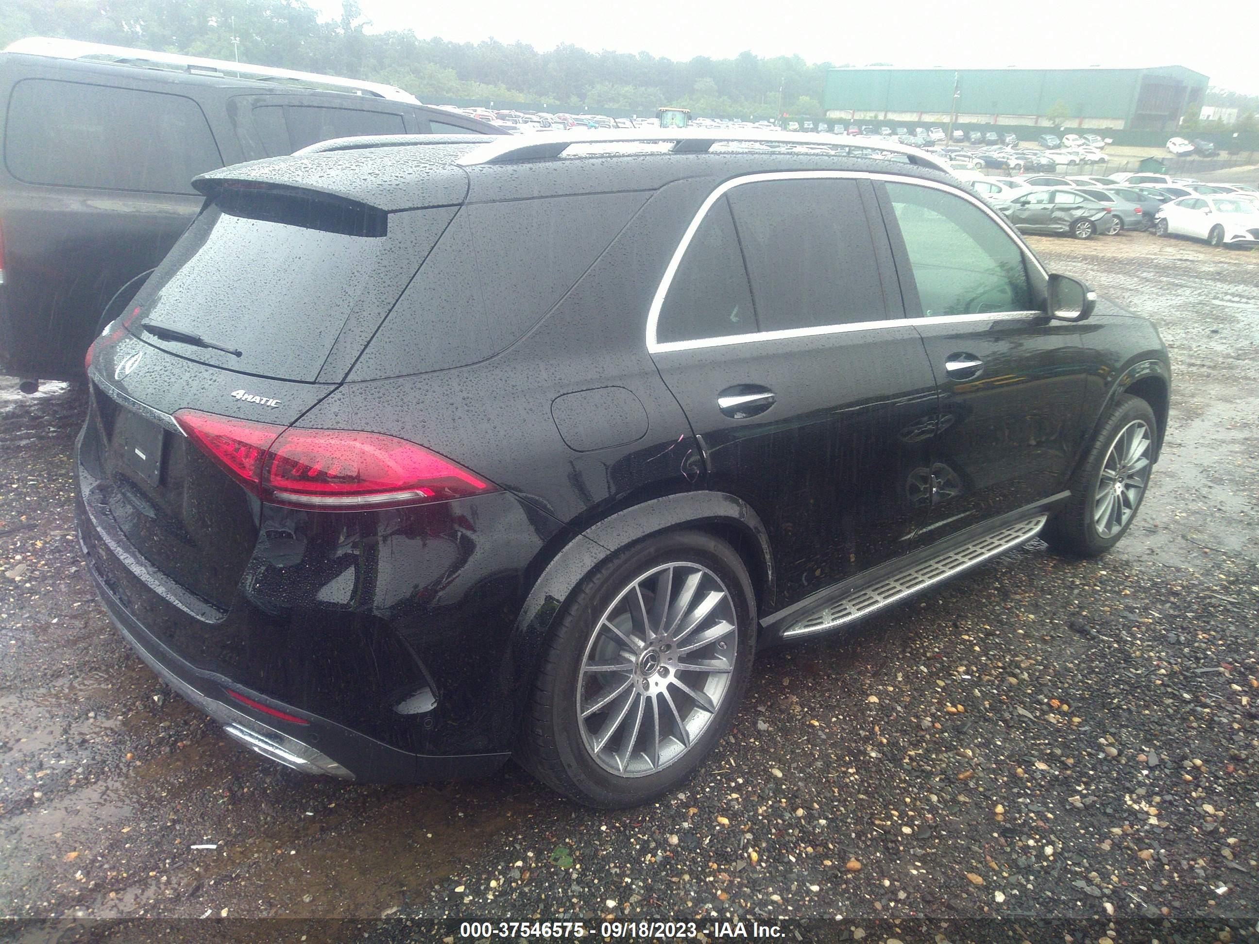 Photo 3 VIN: 4JGFB4KB5PA921818 - MERCEDES-BENZ GLE 