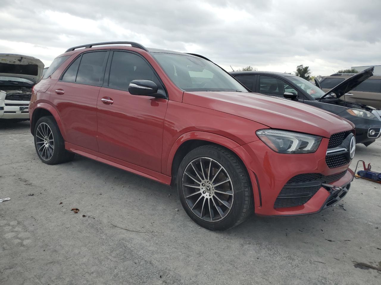 Photo 3 VIN: 4JGFB4KBXLA052000 - MERCEDES-BENZ GLE 