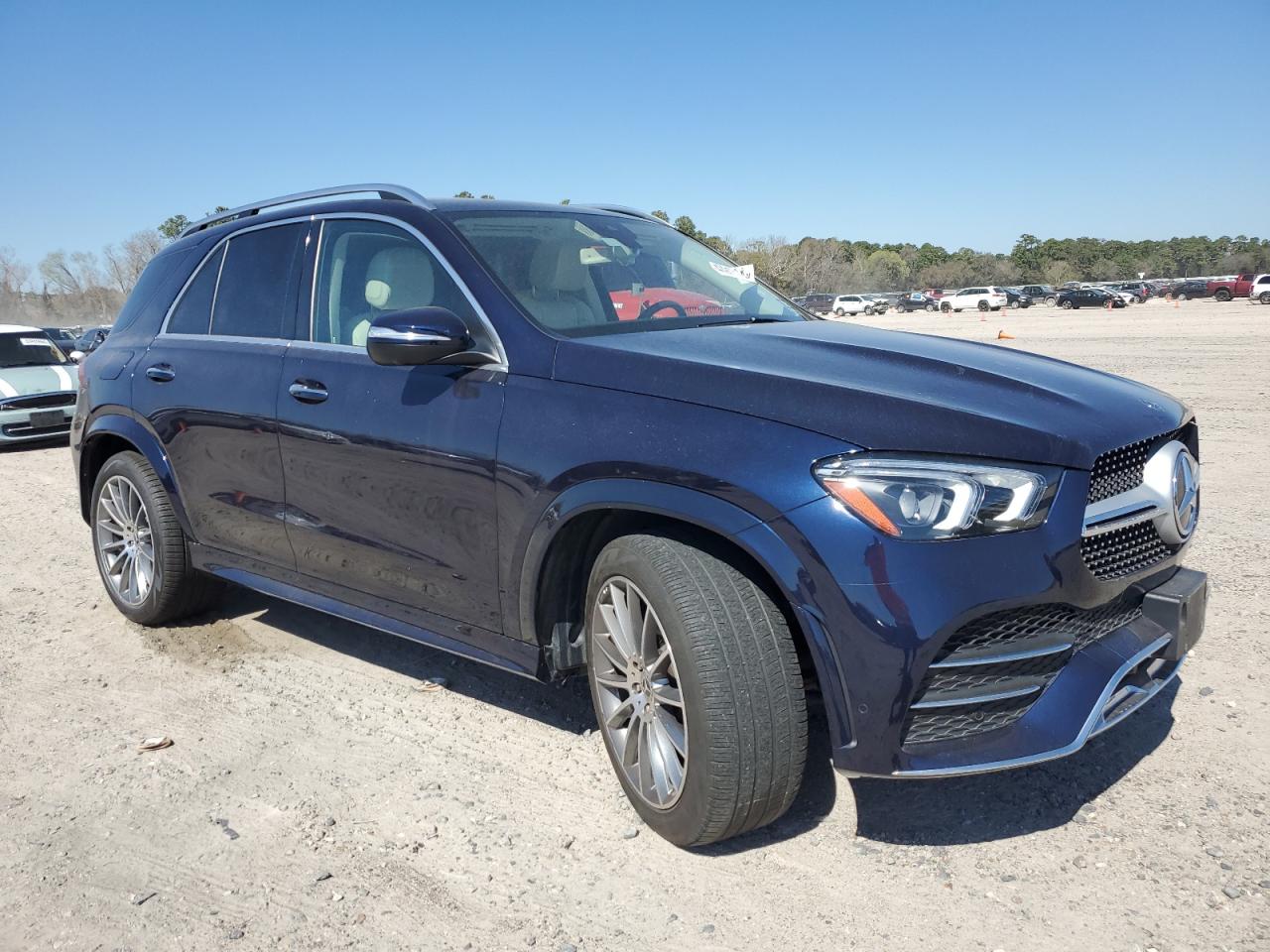 Photo 3 VIN: 4JGFB4KBXLA189776 - MERCEDES-BENZ GLE 