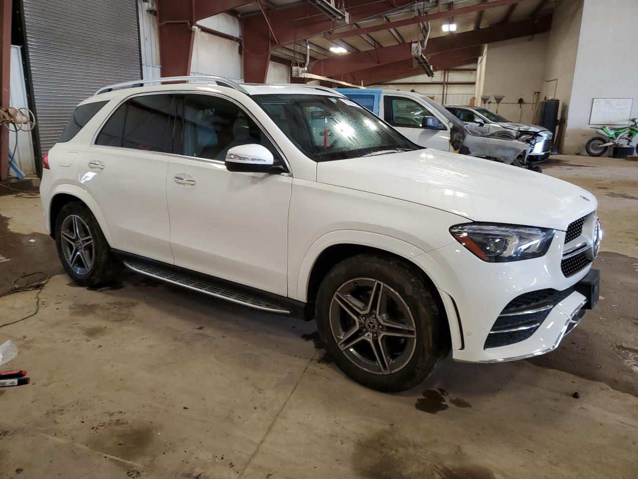 Photo 3 VIN: 4JGFB4KE5LA072648 - MERCEDES-BENZ GLE 