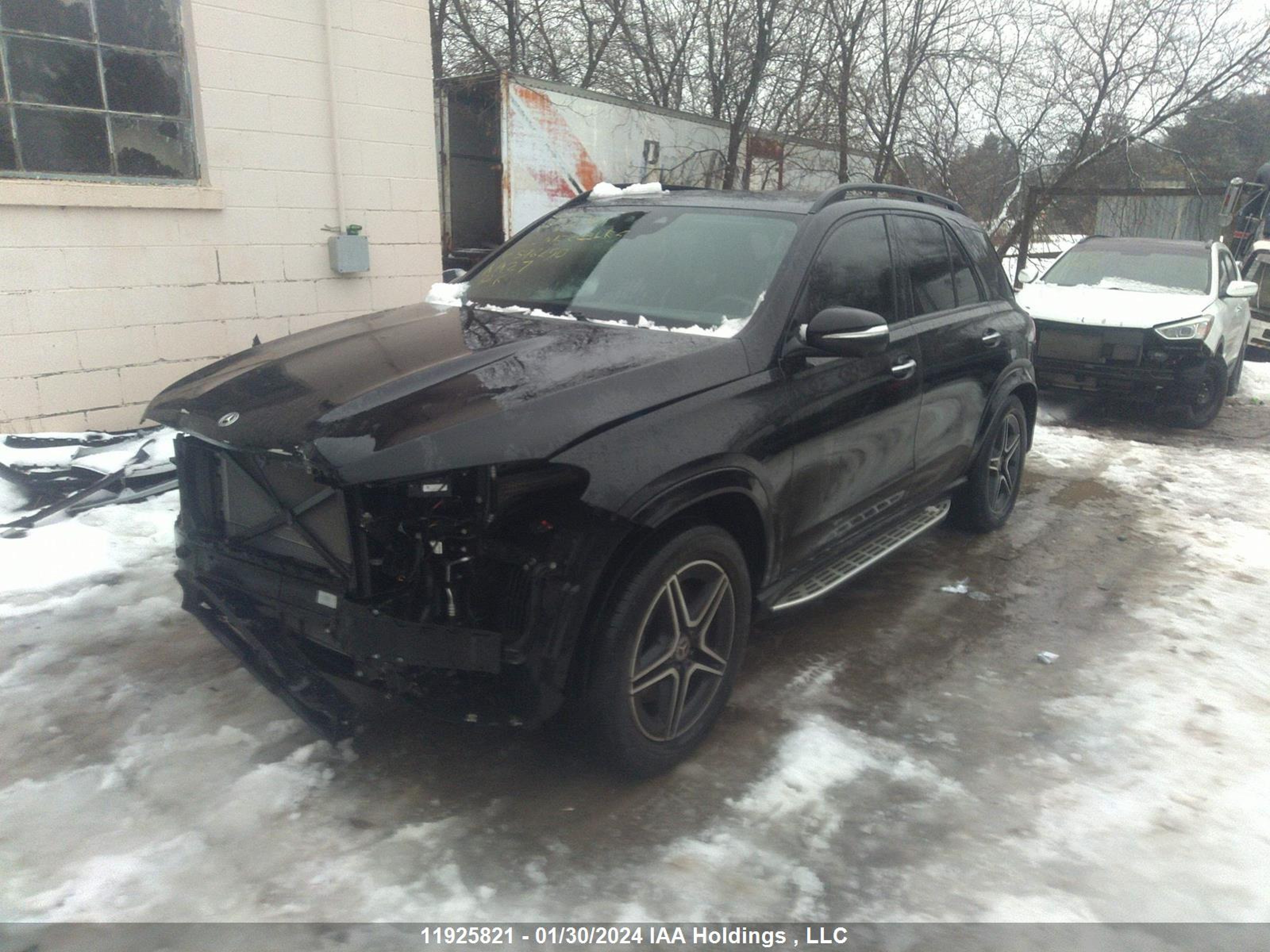 Photo 1 VIN: 4JGFB5KB1NA598290 - MERCEDES-BENZ GLE 