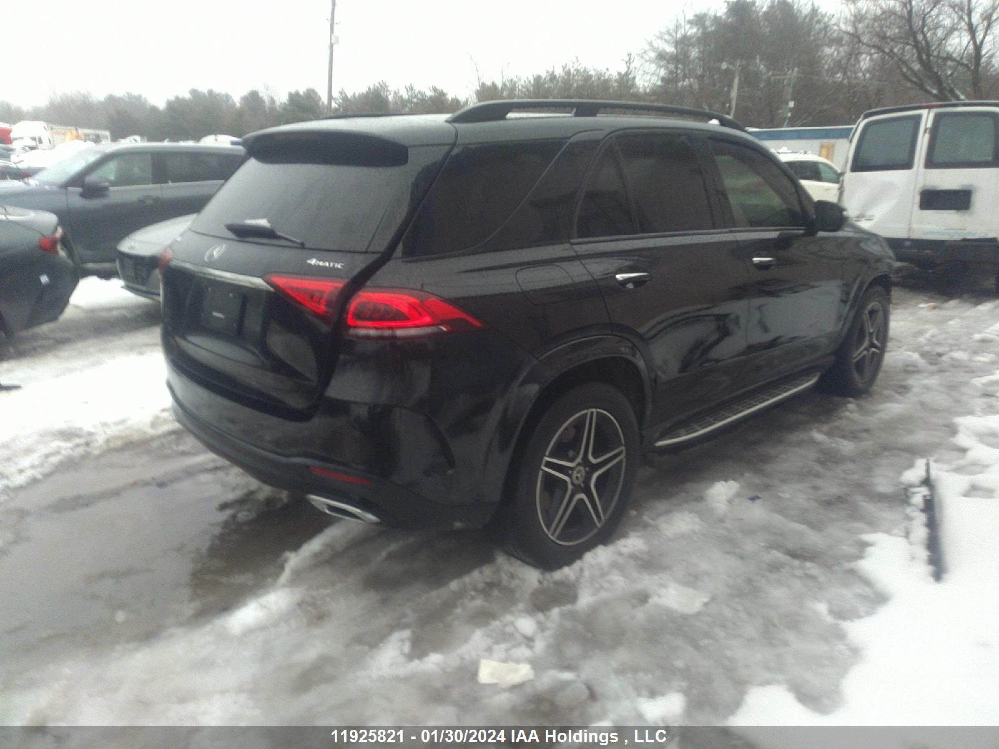 Photo 3 VIN: 4JGFB5KB1NA598290 - MERCEDES-BENZ GLE 