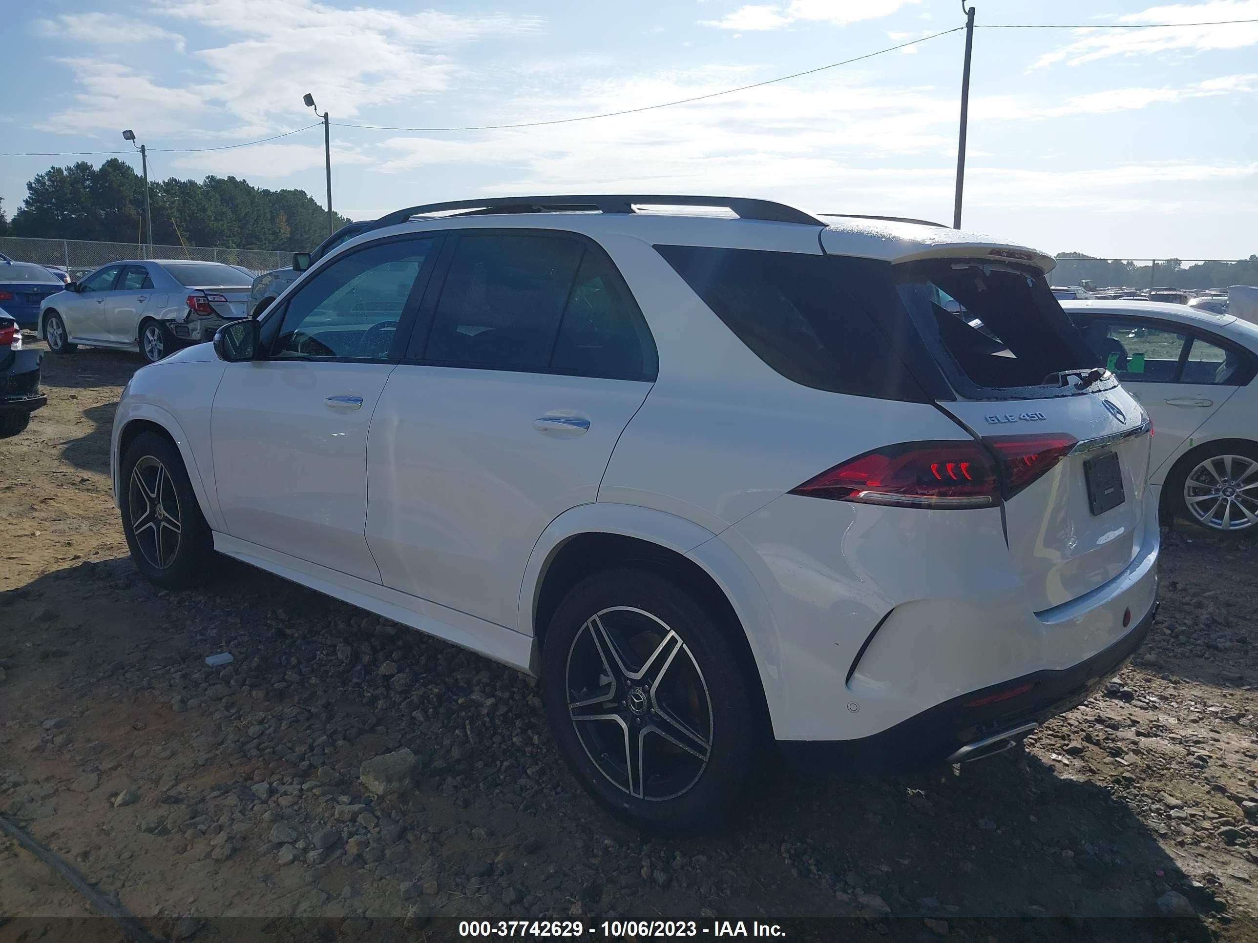 Photo 13 VIN: 4JGFB5KB3NA627692 - MERCEDES-BENZ GLE 