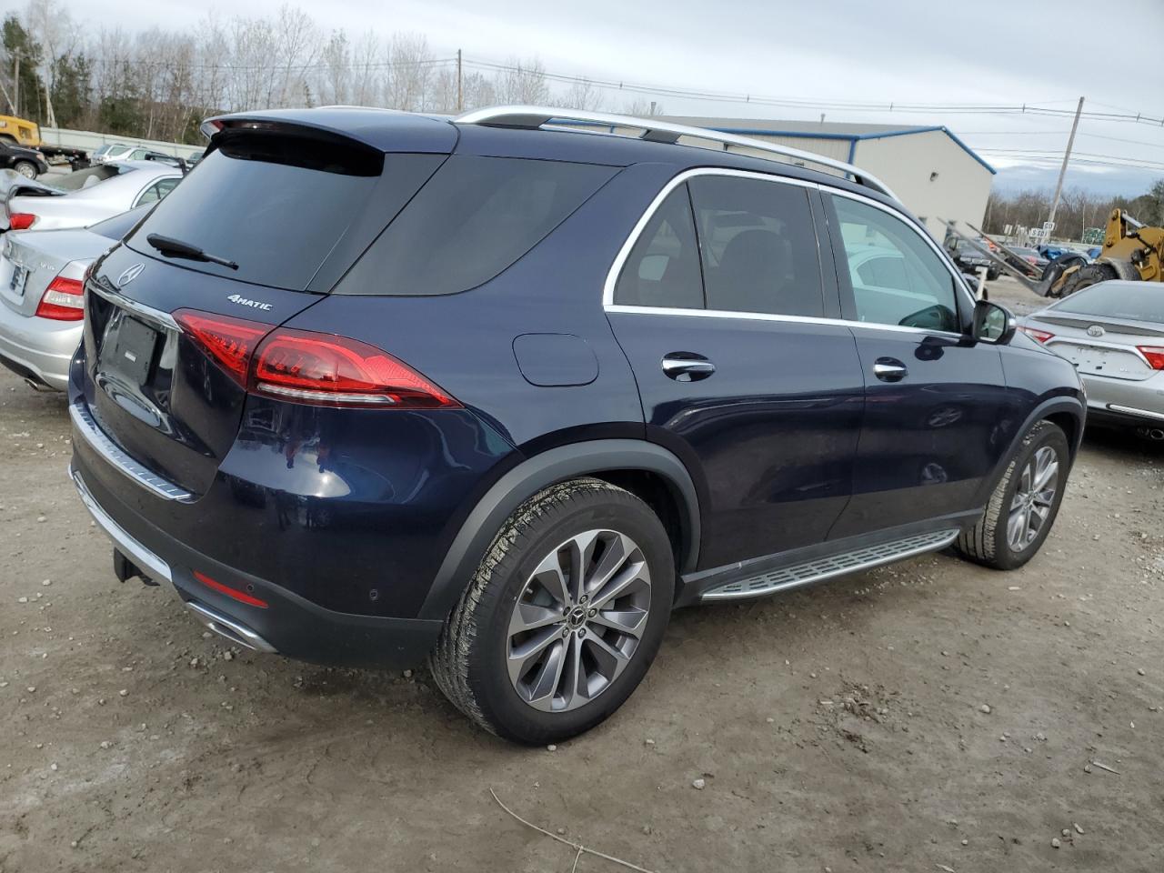 Photo 2 VIN: 4JGFB5KB3NA642063 - MERCEDES-BENZ GLE 