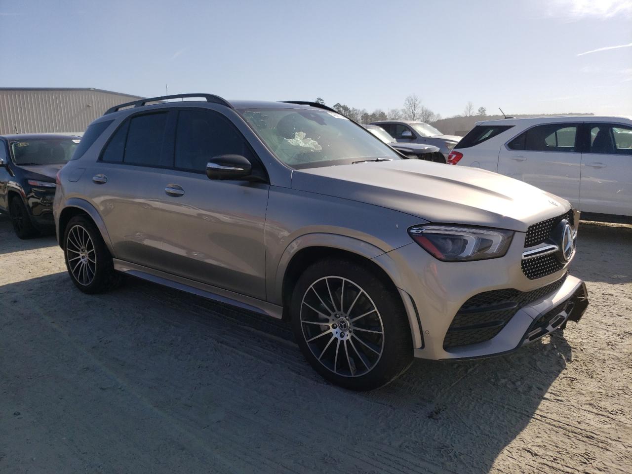 Photo 3 VIN: 4JGFB5KB4NA771588 - MERCEDES-BENZ GLE 