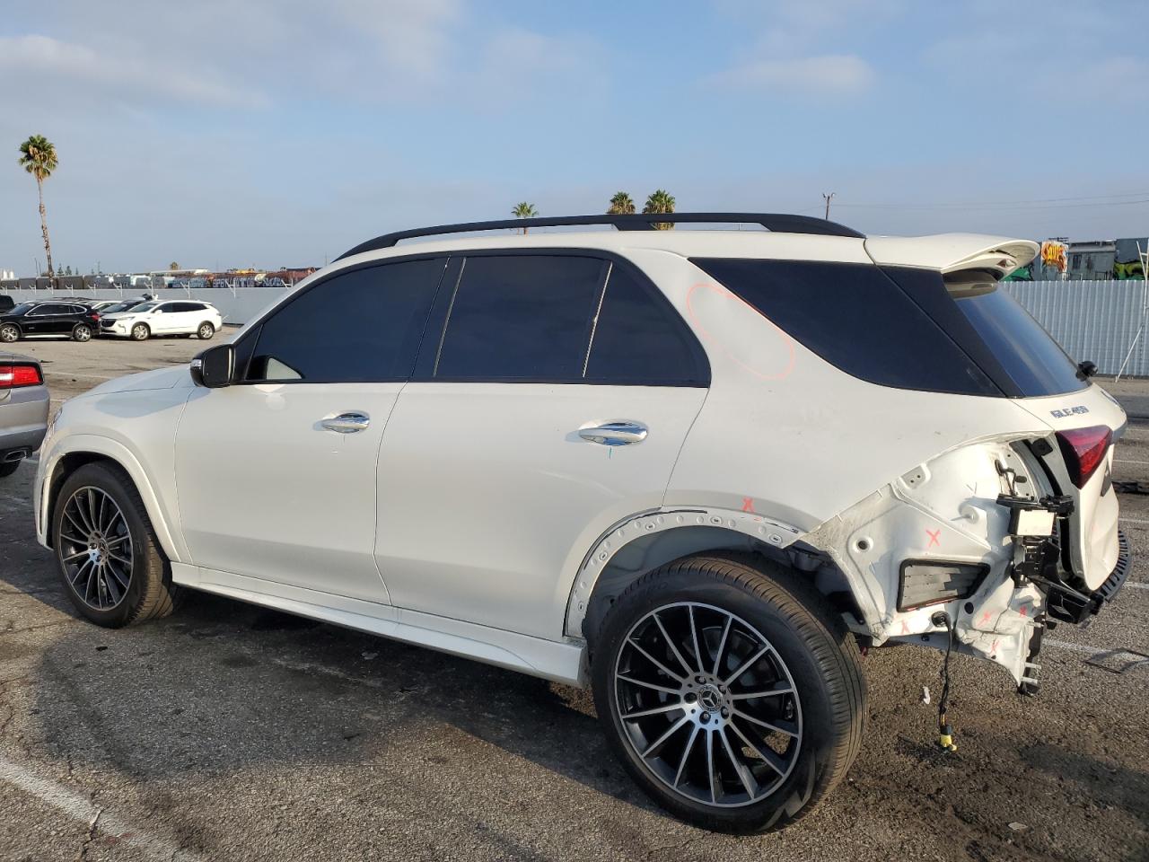 Photo 1 VIN: 4JGFB5KB5PA940648 - MERCEDES-BENZ GLE 