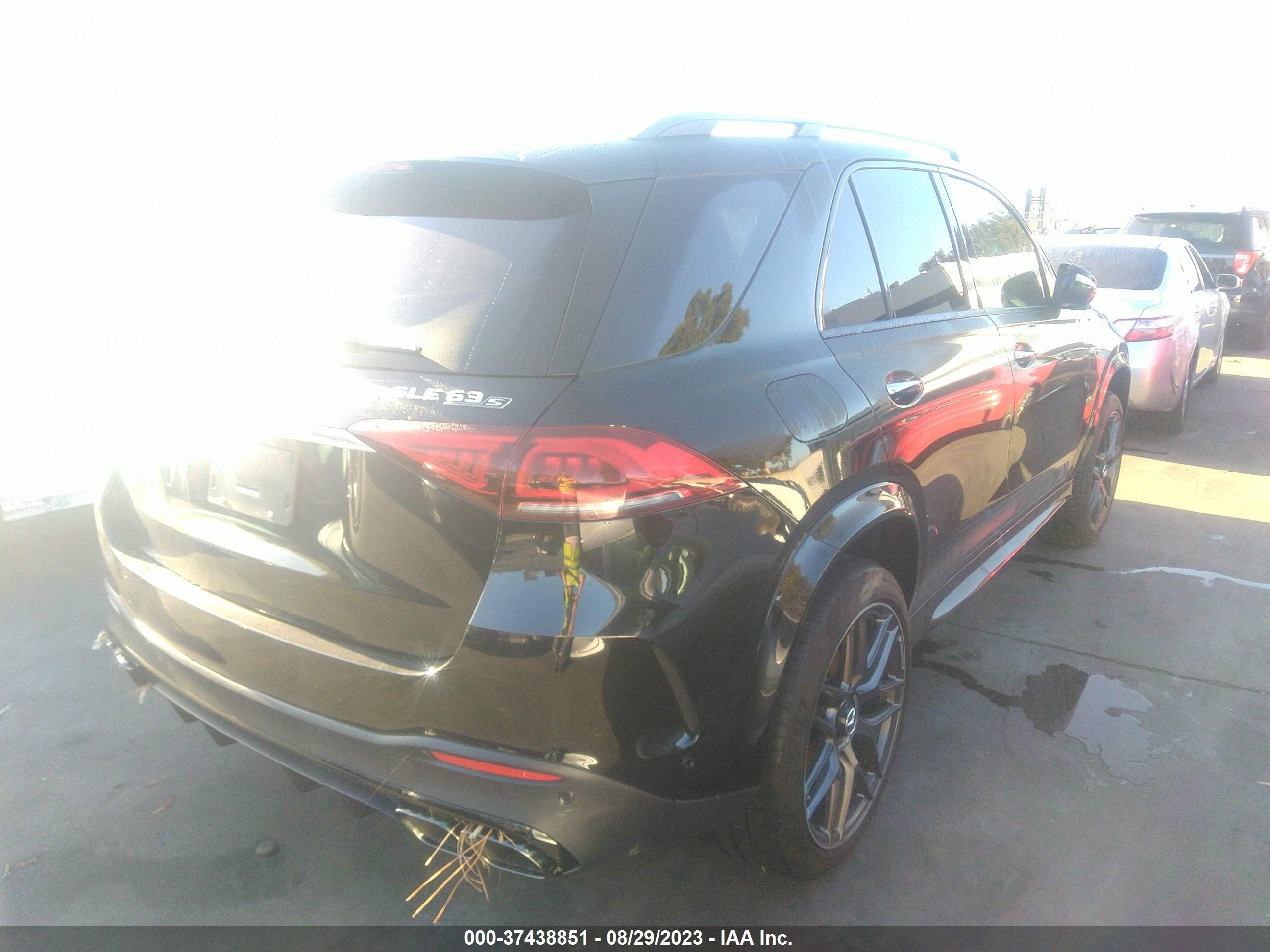 Photo 3 VIN: 4JGFB8KB1PA908782 - MERCEDES-BENZ GLE 