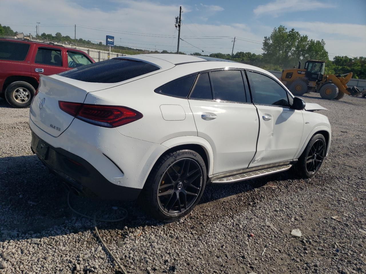 Photo 2 VIN: 4JGFD6BB5MA305943 - MERCEDES-BENZ GLE 