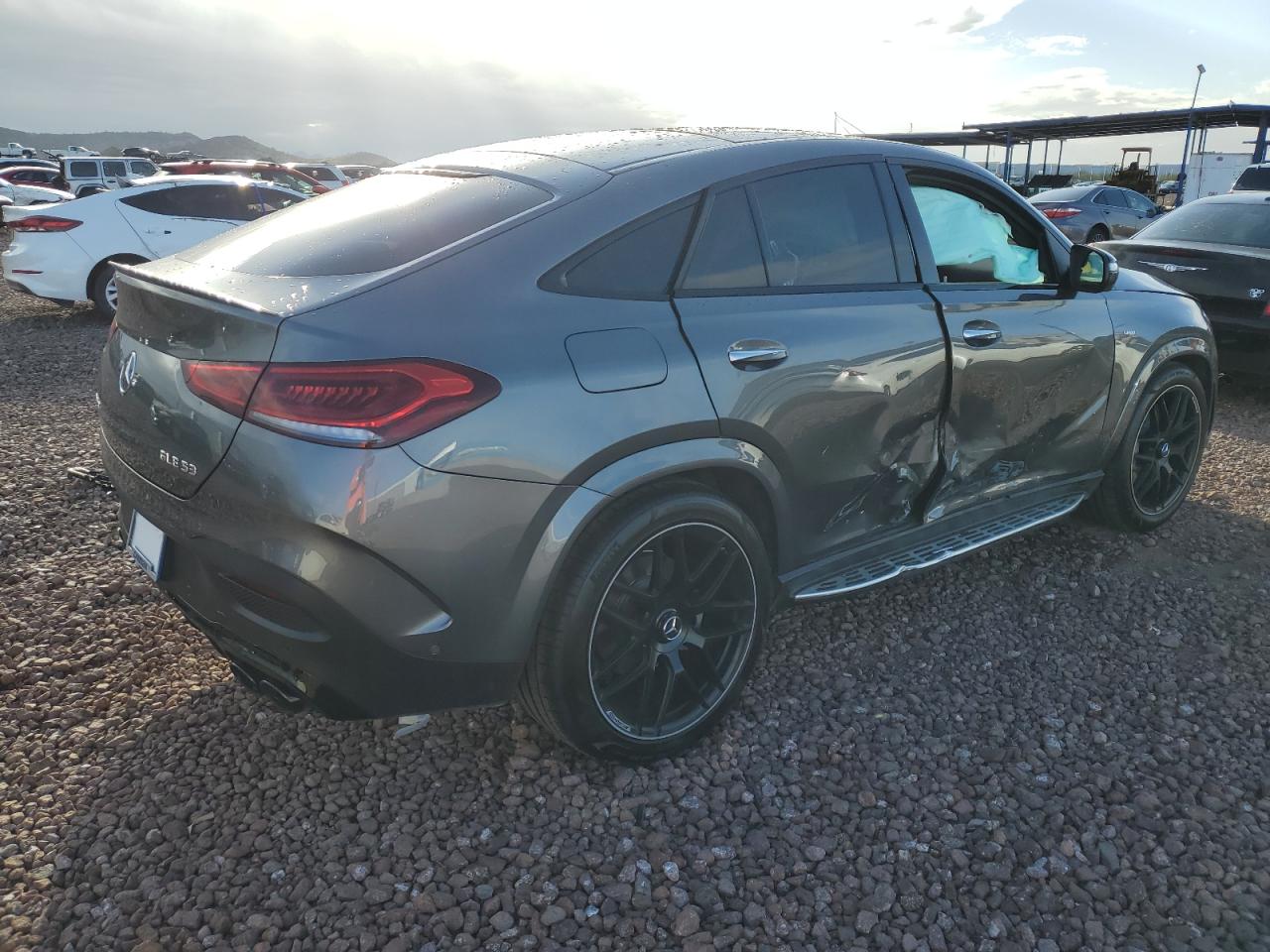 Photo 2 VIN: 4JGFD6BBXMA393159 - MERCEDES-BENZ GLE 