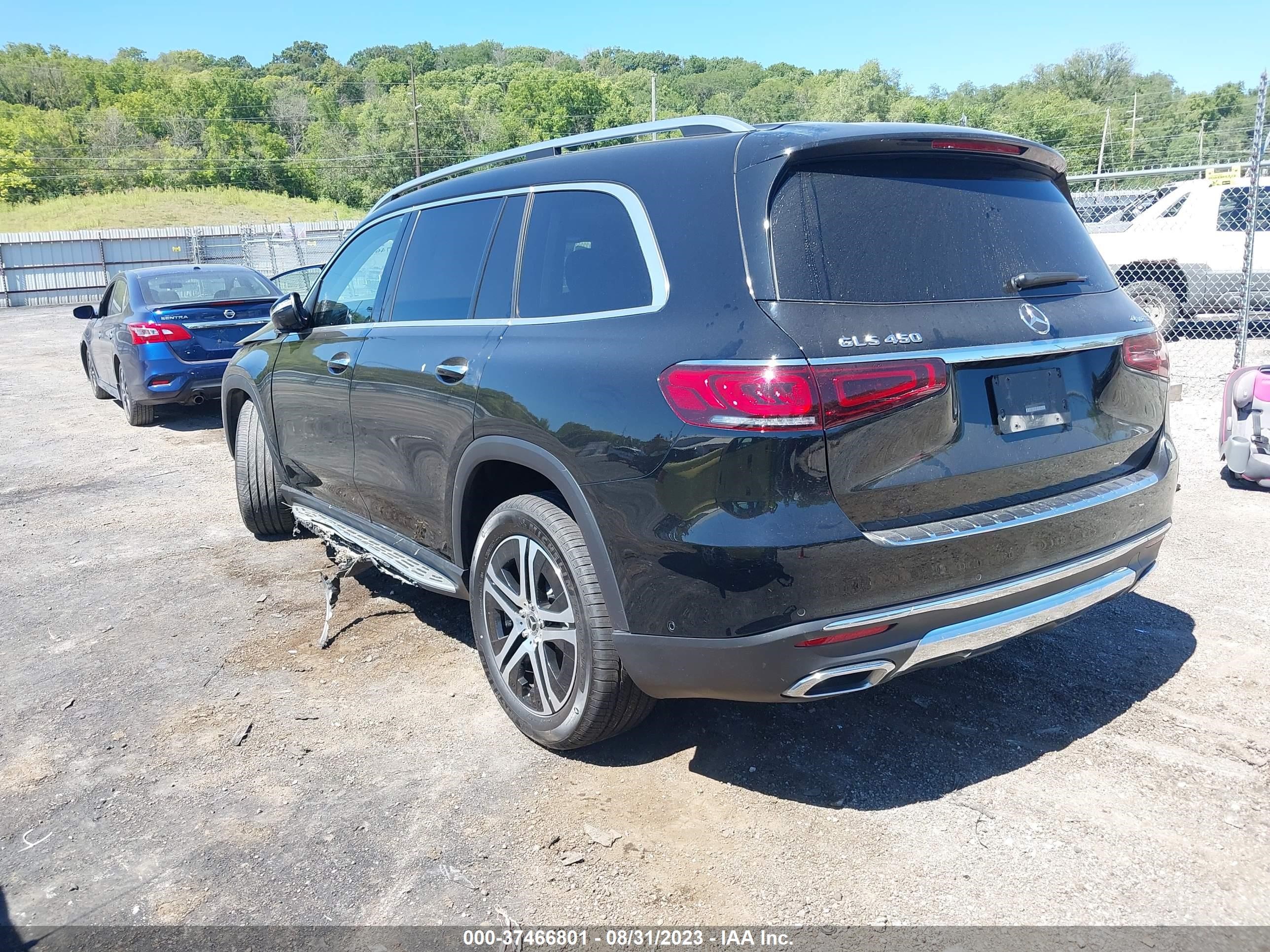 Photo 2 VIN: 4JGFF5KE0MA565360 - MERCEDES-BENZ GLS-KLASSE 