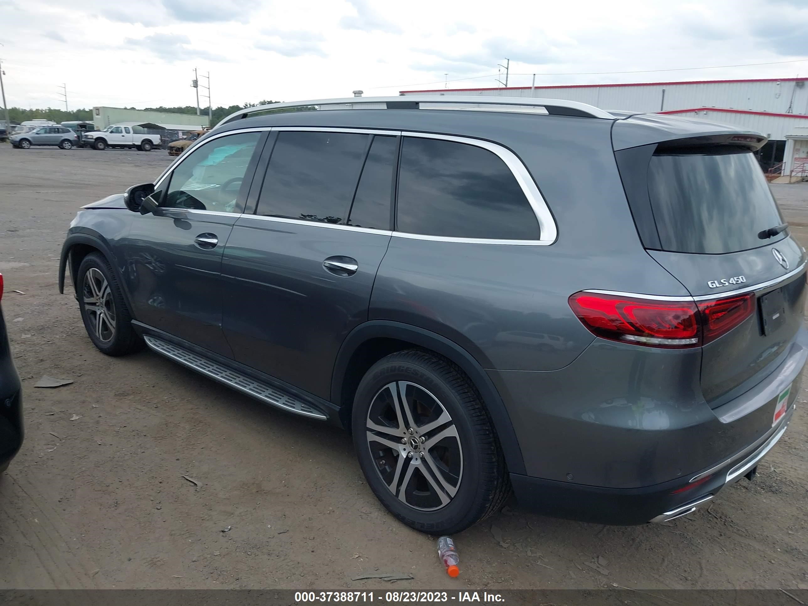 Photo 2 VIN: 4JGFF5KE9LA063641 - MERCEDES-BENZ GLS-KLASSE 