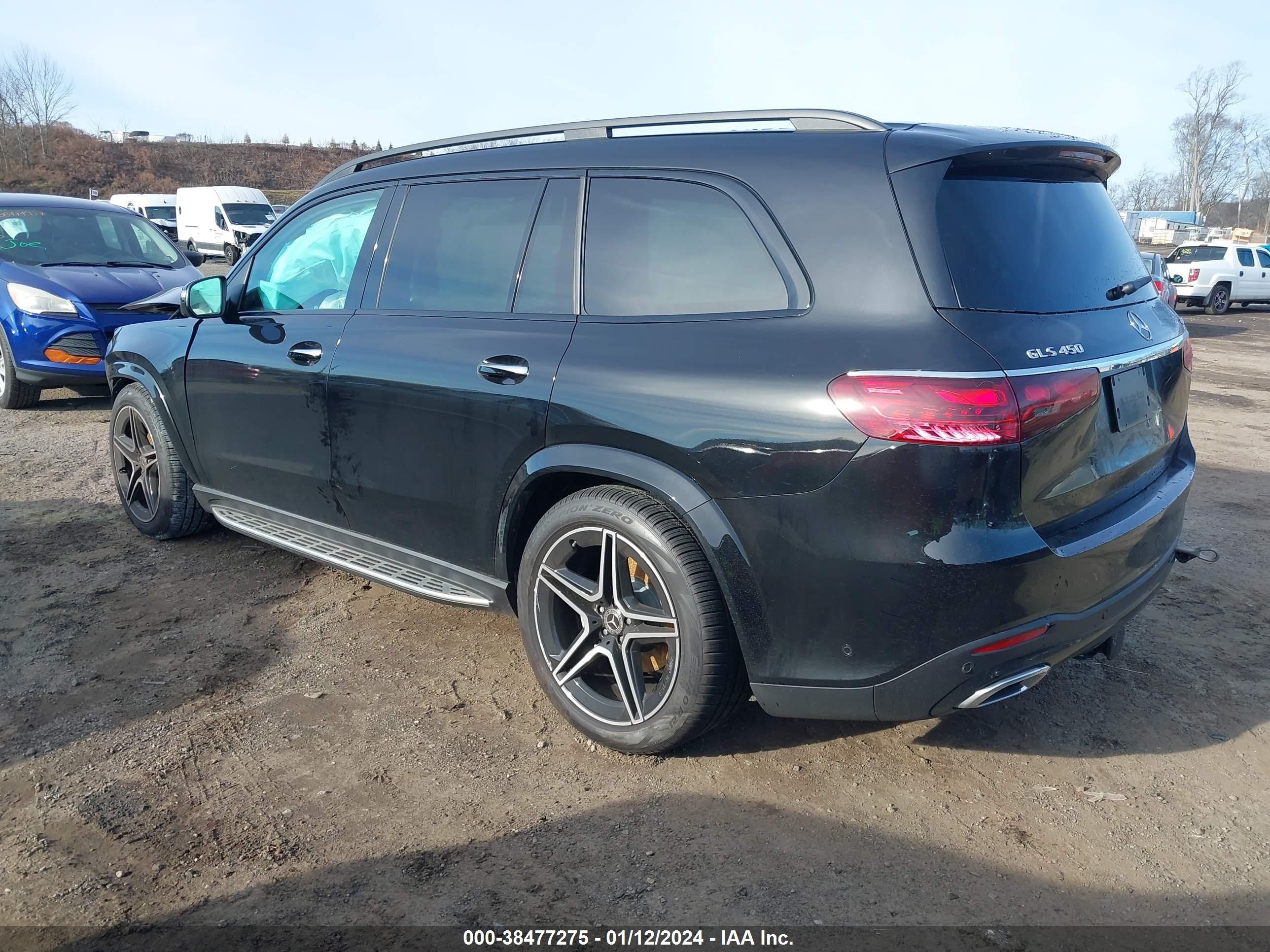 Photo 2 VIN: 4JGFF5KE9RB105096 - MERCEDES-BENZ GLS-KLASSE 