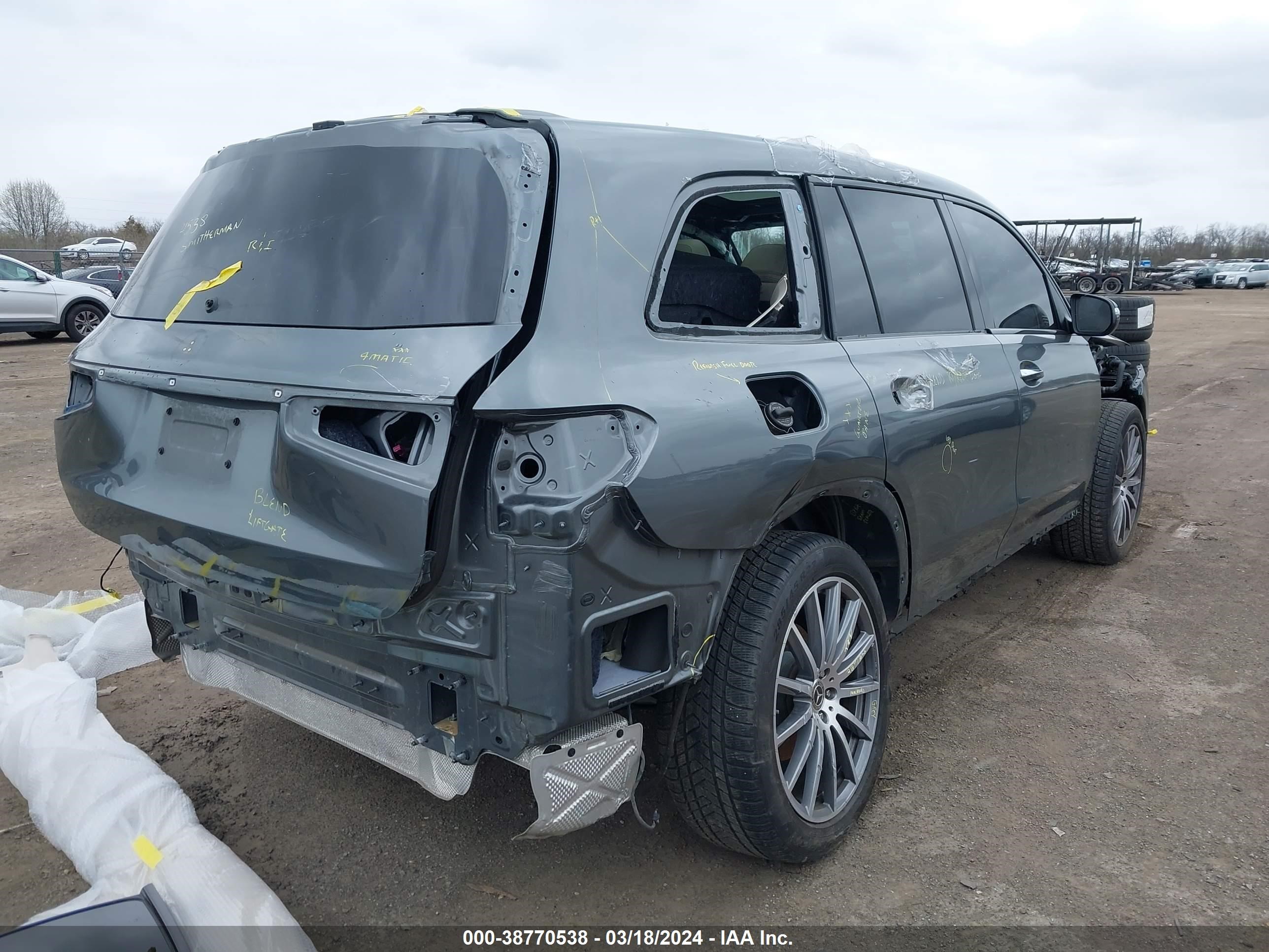 Photo 3 VIN: 4JGFF8GE0LA167283 - MERCEDES-BENZ GLS 580 