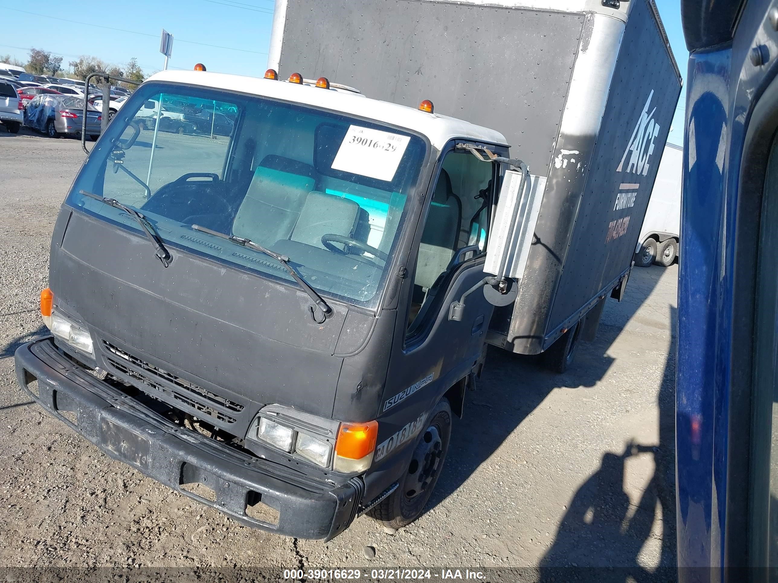 Photo 1 VIN: 4KLB4B1R21J800459 - ISUZU NPR 