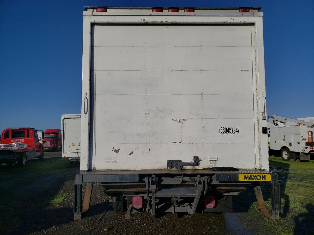 Photo 5 VIN: 4KLB4B1R62J803172 - ISUZU NPR 