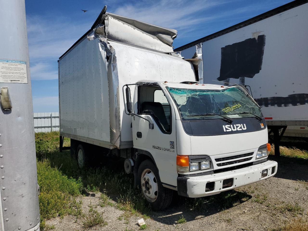 Photo 4 VIN: 4KLC4B1R21J803351 - ISUZU NPR 