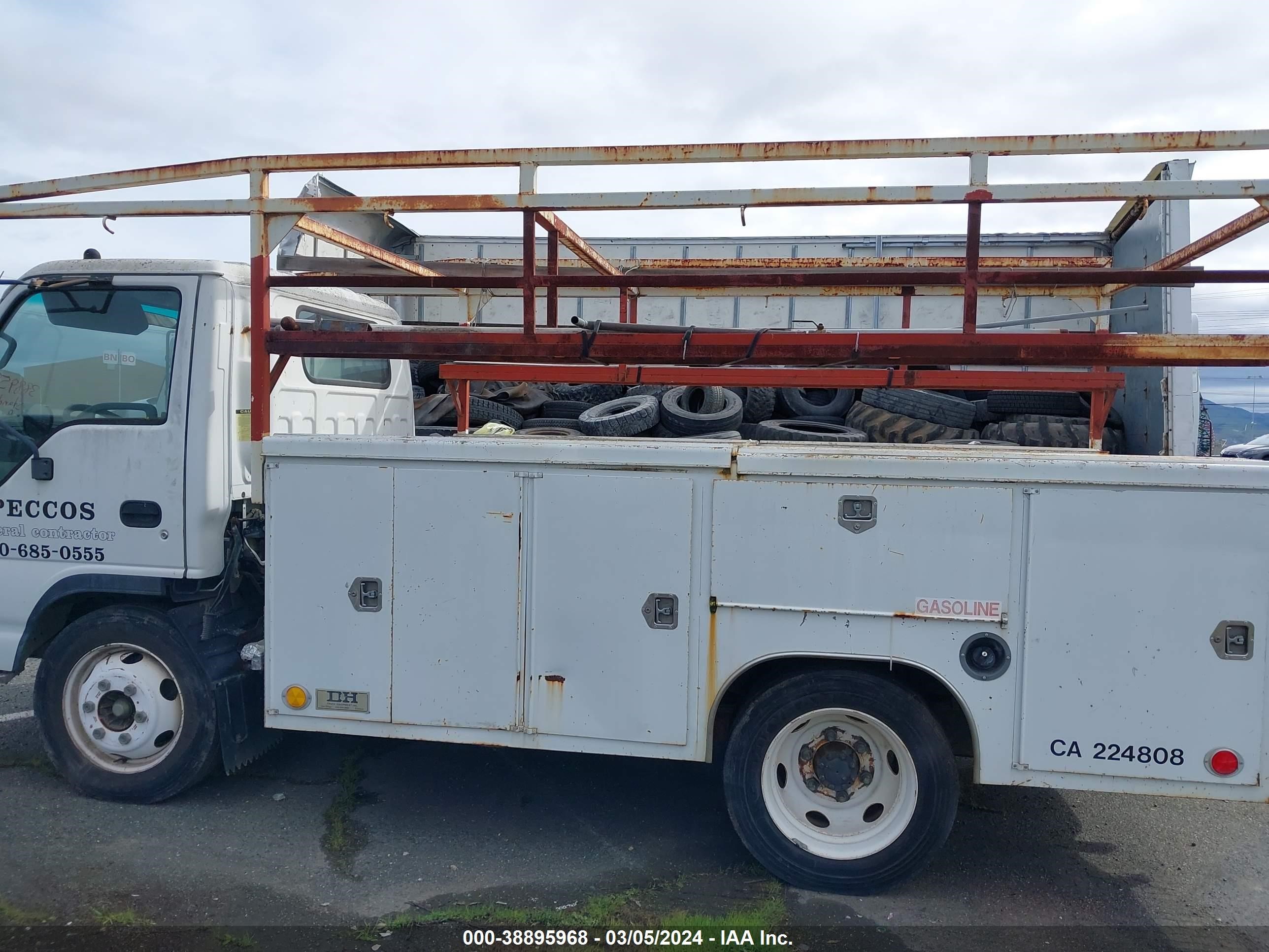 Photo 14 VIN: 4KLC4B1R61J801652 - ISUZU NPR 