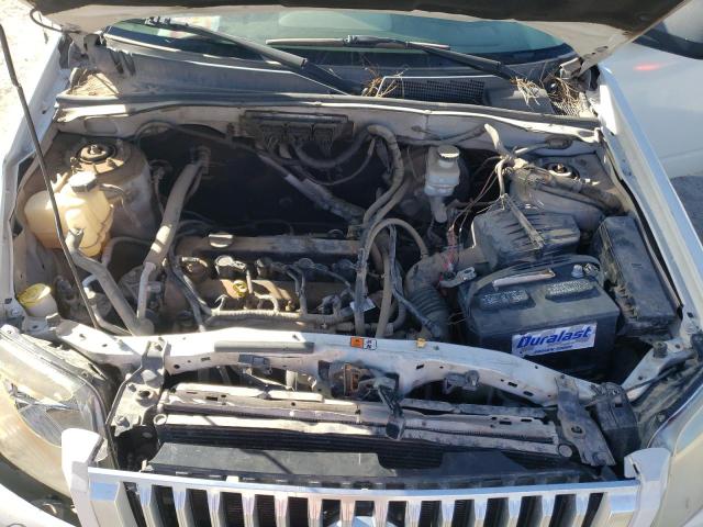 Photo 11 VIN: 4M2CN8B71AKJ02530 - MERCURY MARINER 