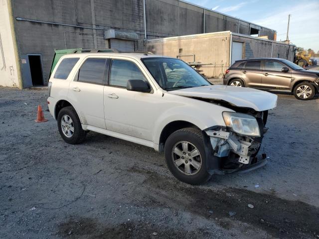 Photo 3 VIN: 4M2CN8B73AKJ19667 - MERCURY MARINER 