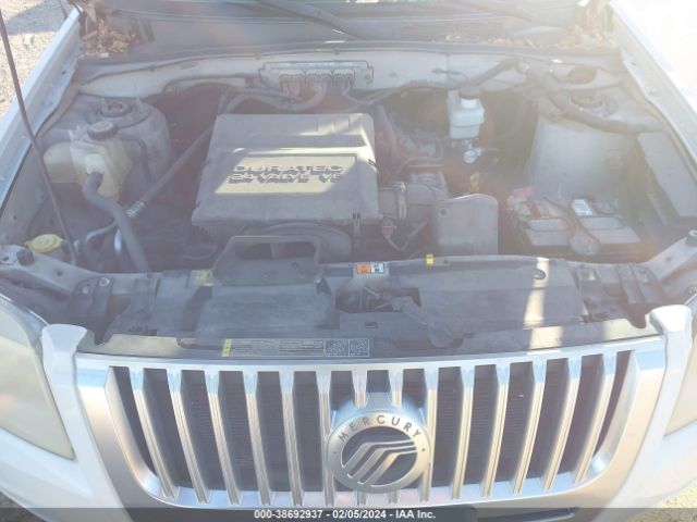 Photo 9 VIN: 4M2CN8BG2AKJ09096 - MERCURY MARINER 