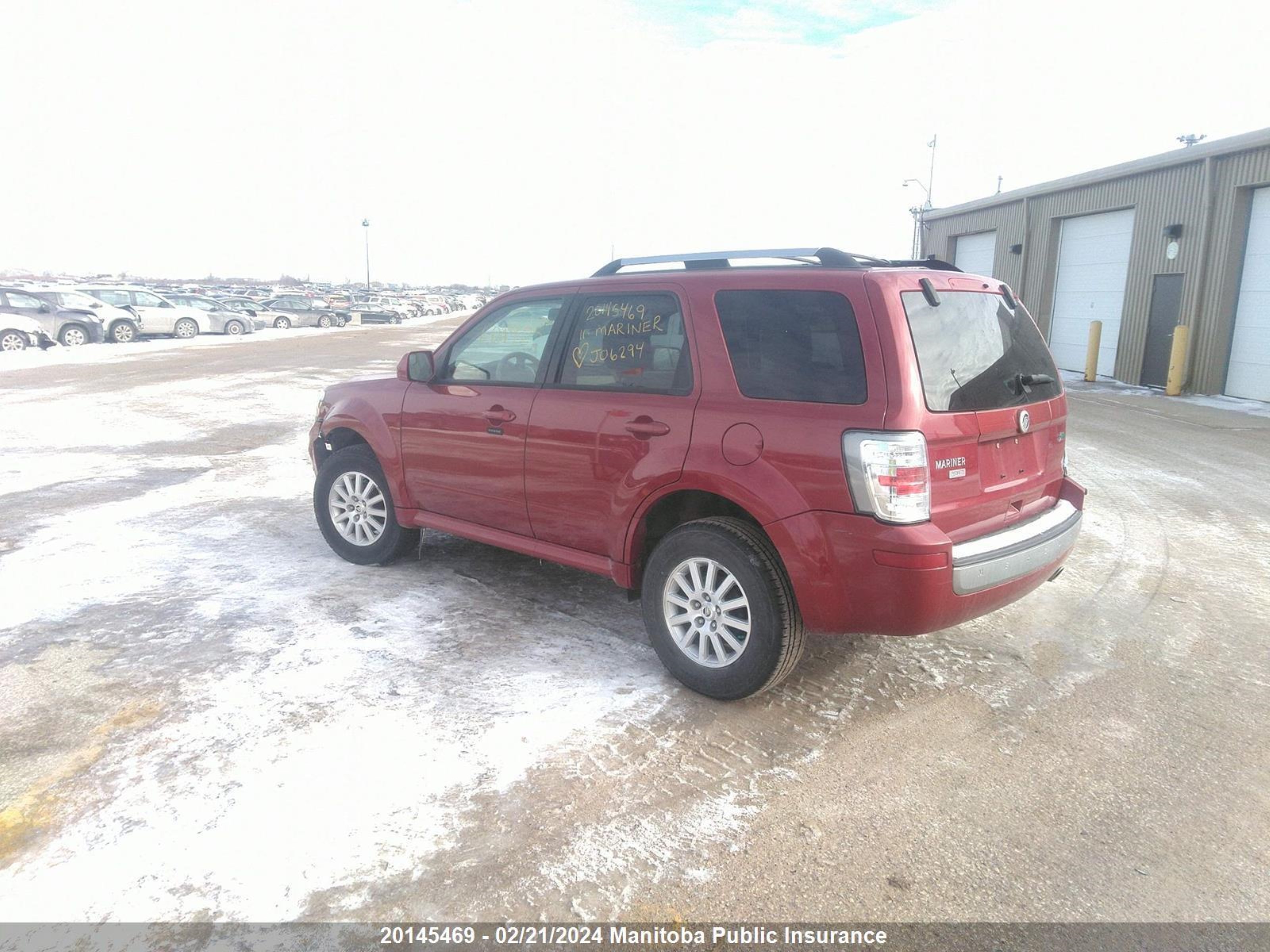 Photo 2 VIN: 4M2CN8HG1BKJ06294 - MERCURY MARINER 