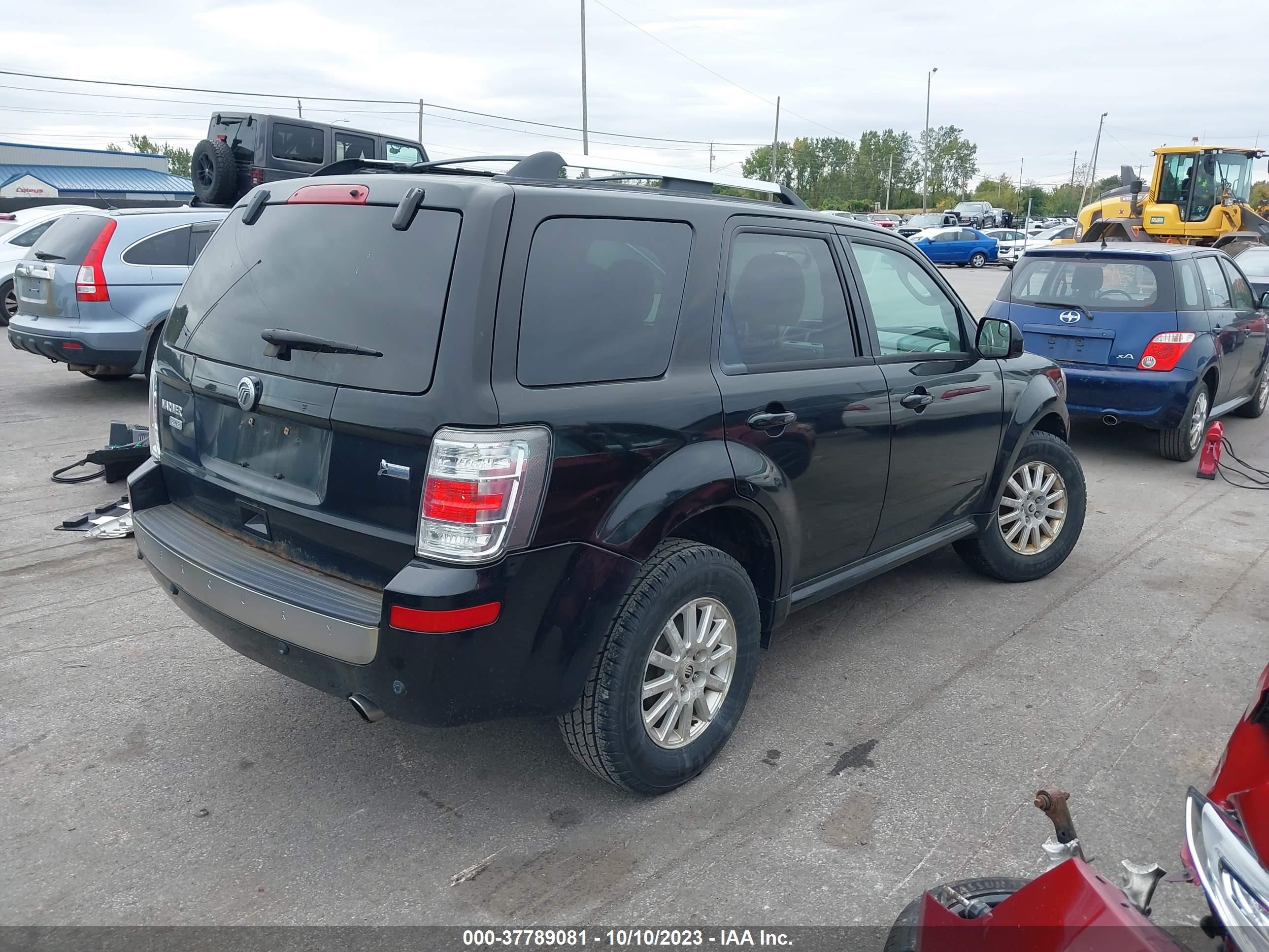 Photo 3 VIN: 4M2CN8HG3AKJ11267 - MERCURY MARINER 