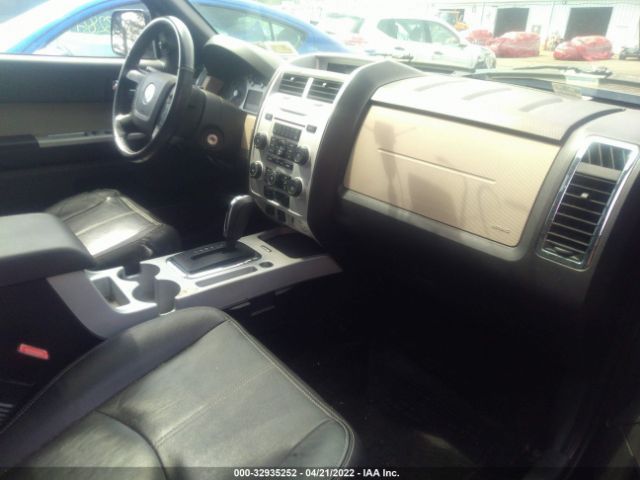 Photo 4 VIN: 4M2CN8HGXAKJ29779 - MERCURY MARINER 