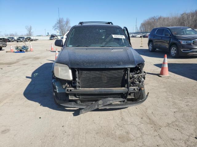 Photo 4 VIN: 4M2CN9BG6AKJ19927 - MERCURY MARINER 