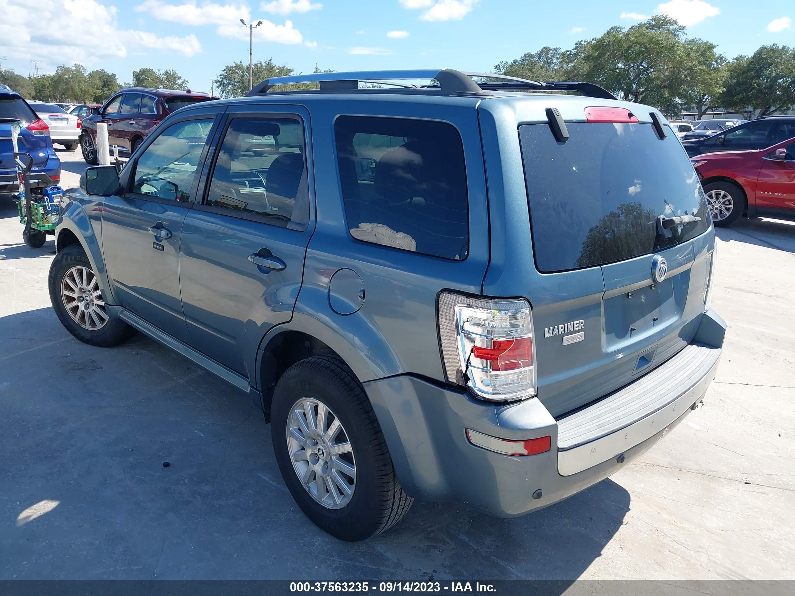 Photo 2 VIN: 4M2CN9H70BKJ00363 - MERCURY MARINER 