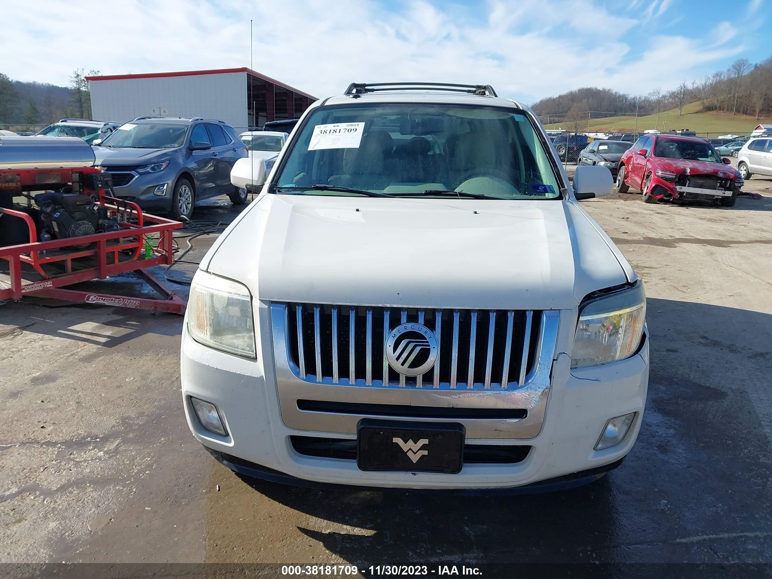 Photo 11 VIN: 4M2CU39339KJ07118 - MERCURY MARINER 