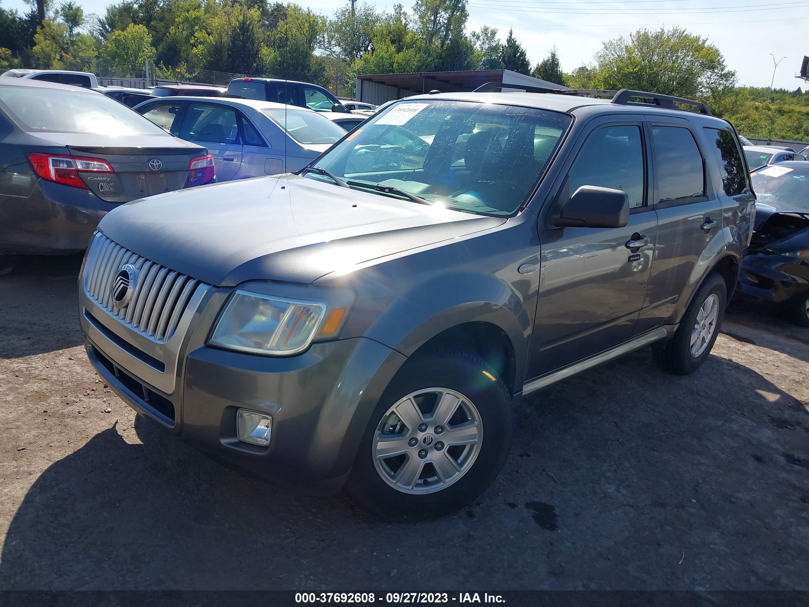 Photo 1 VIN: 4M2CU817X9KJ13669 - MERCURY MARINER 