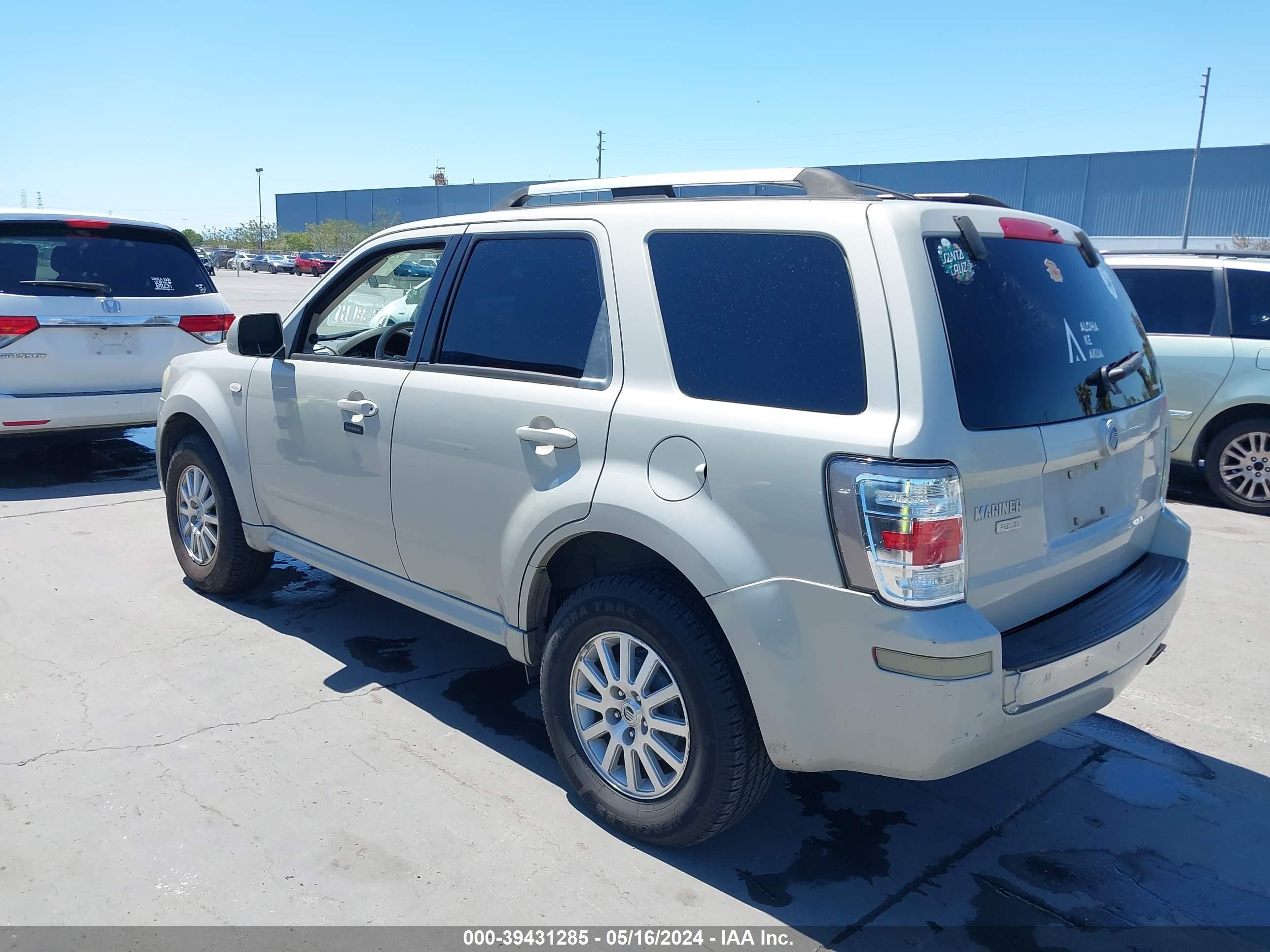 Photo 2 VIN: 4M2CU87719KJ15480 - MERCURY MARINER 