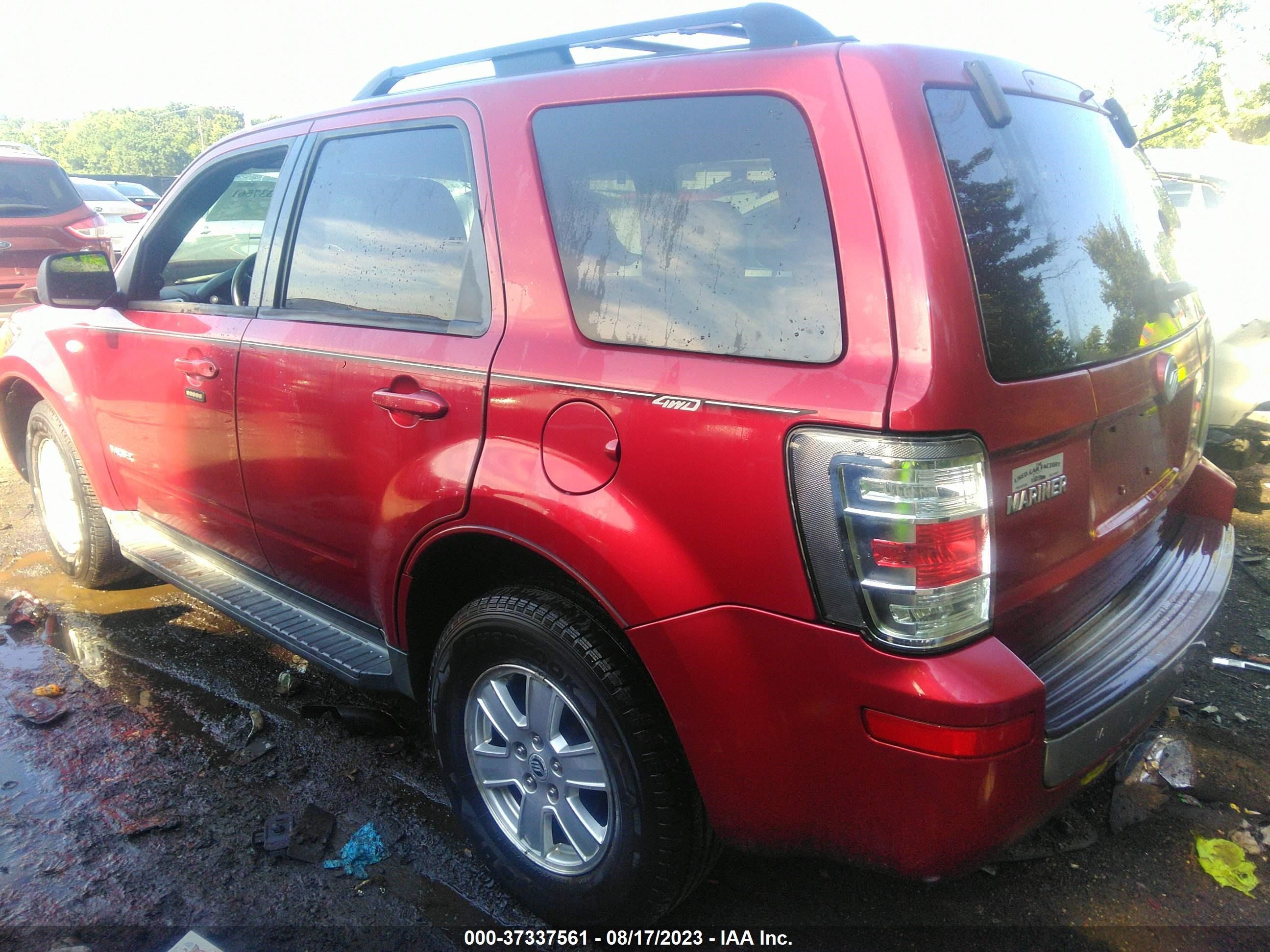 Photo 2 VIN: 4M2CU91118KJ32143 - MERCURY MARINER 