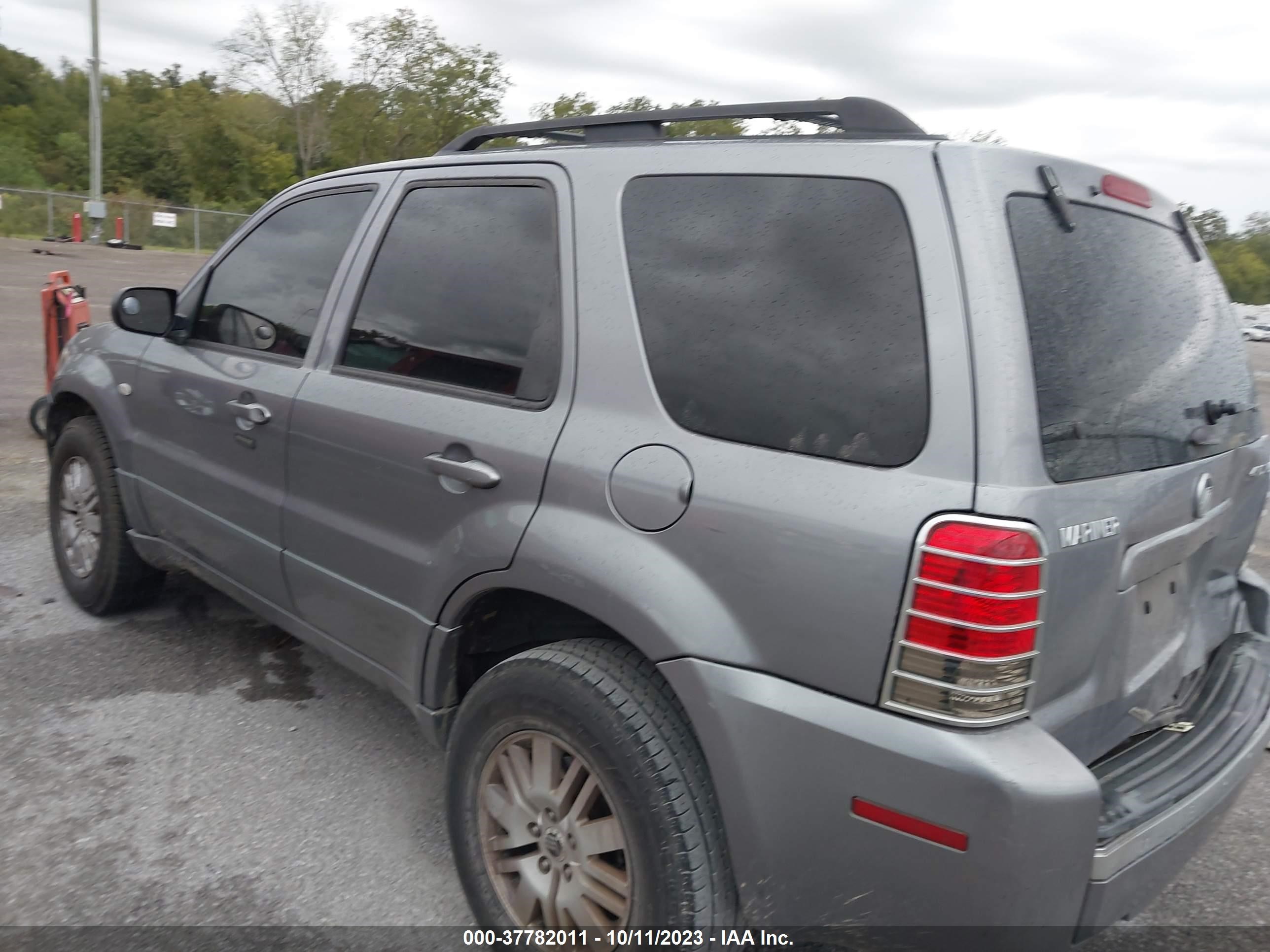 Photo 2 VIN: 4M2CU91197KJ17839 - MERCURY MARINER 